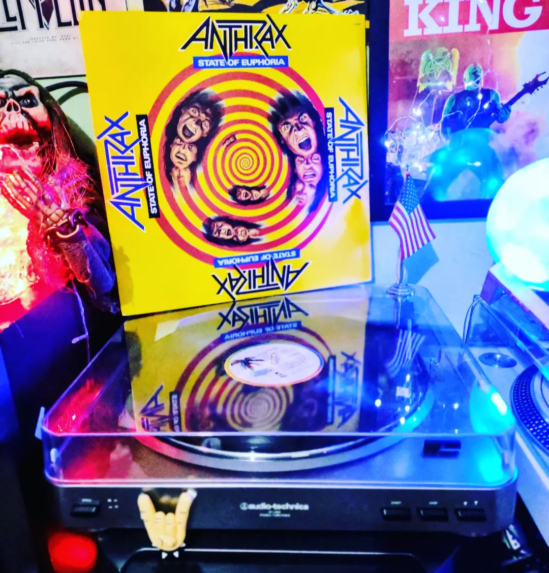 On September 19, 1988, Anthrax released the album “State Of Euphoria”
