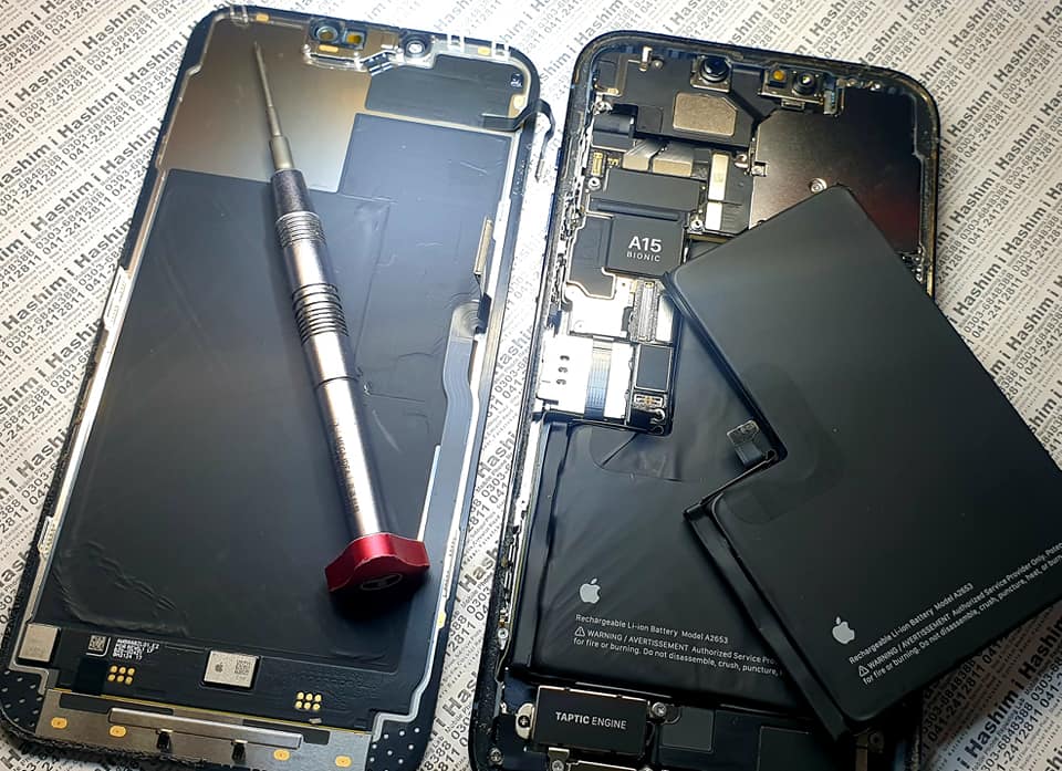 Hashim Mobiles Phone Repairing Lab & Traders