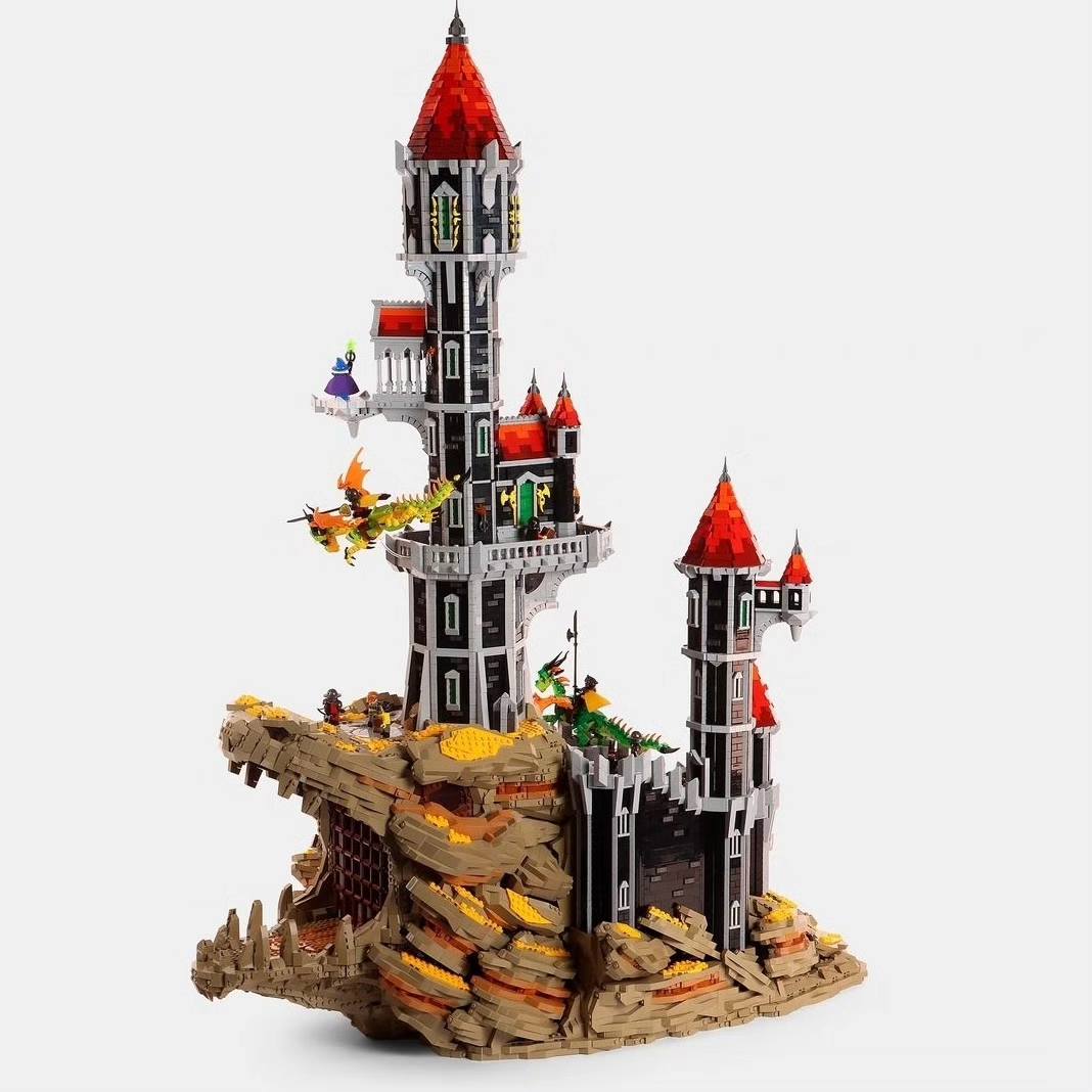 Fire Breathing Fortress Lego MOC by Wes Talbott and CTPerron