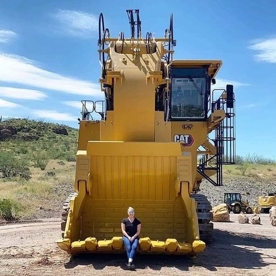 CRAZY Operator - CRAZY Operator added a new photo.