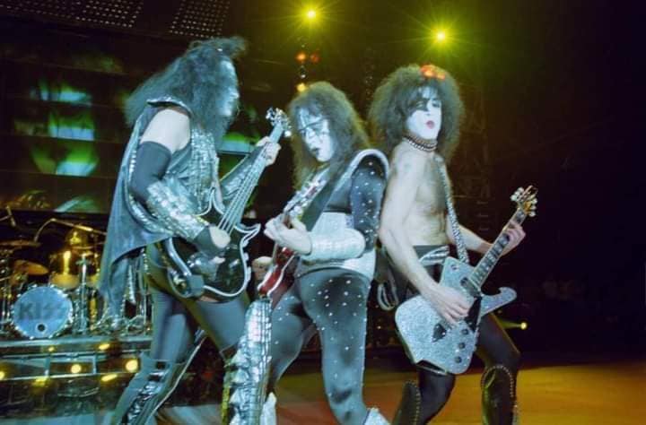 Kiss playing 1988 'Donington Monsters Of Rock'