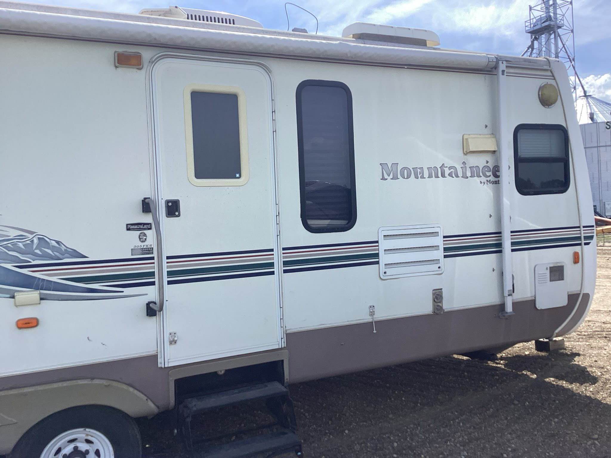 2003 Montana Mountaineer - RVs & Campers - Elbow Lake, Minnesota ...