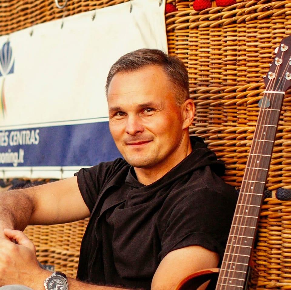 Giedrius Leškevičius - atlikėjas ir renginių vedėjas
