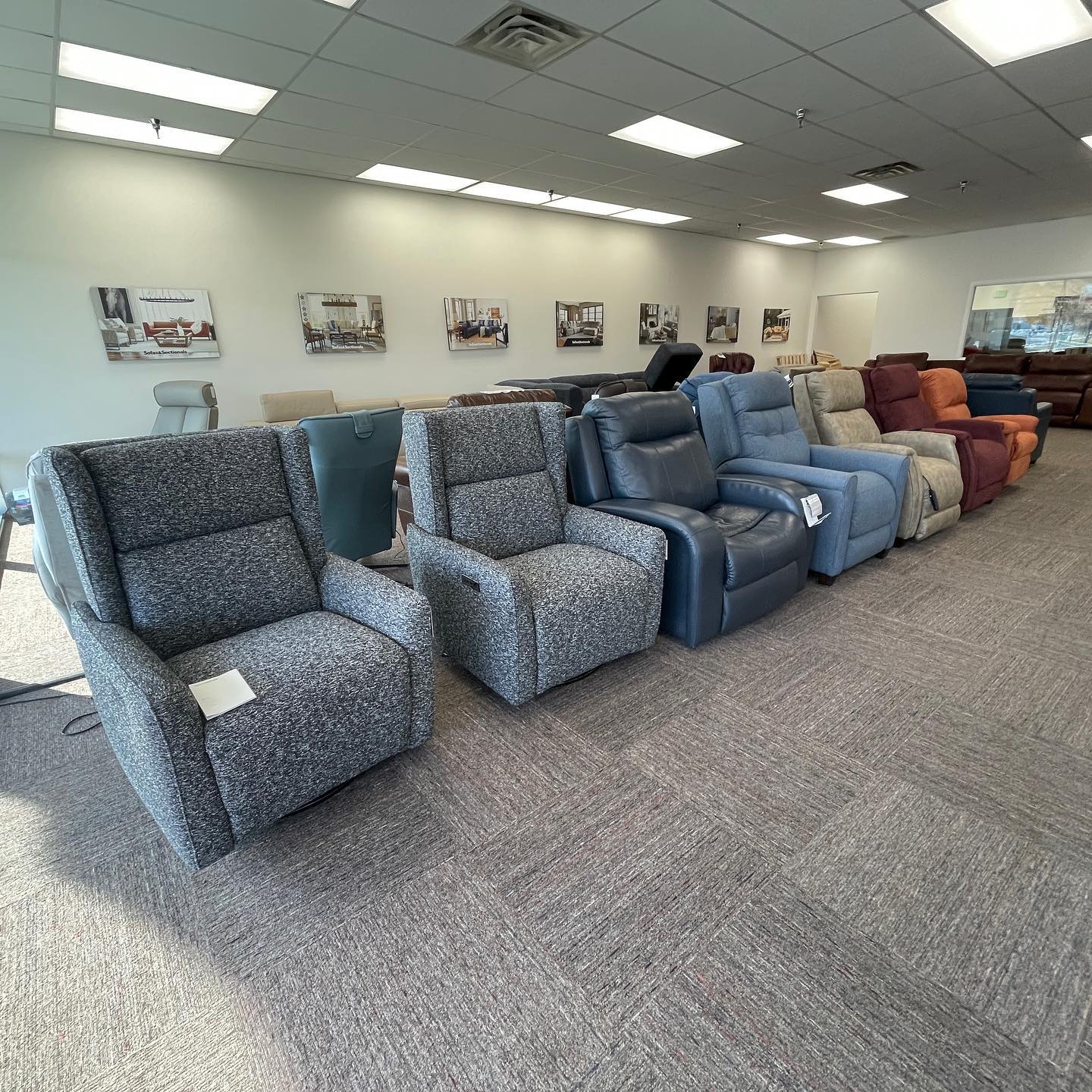 Sofas and Sectionals Retail Outlet | Post Falls ID