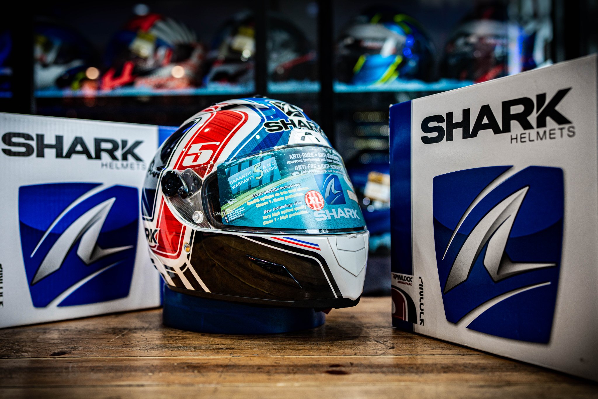 SHARK RACE-R PRO Zarco GP France คุณสมบัติ -... - Bshop bike จัดทรงและ ...