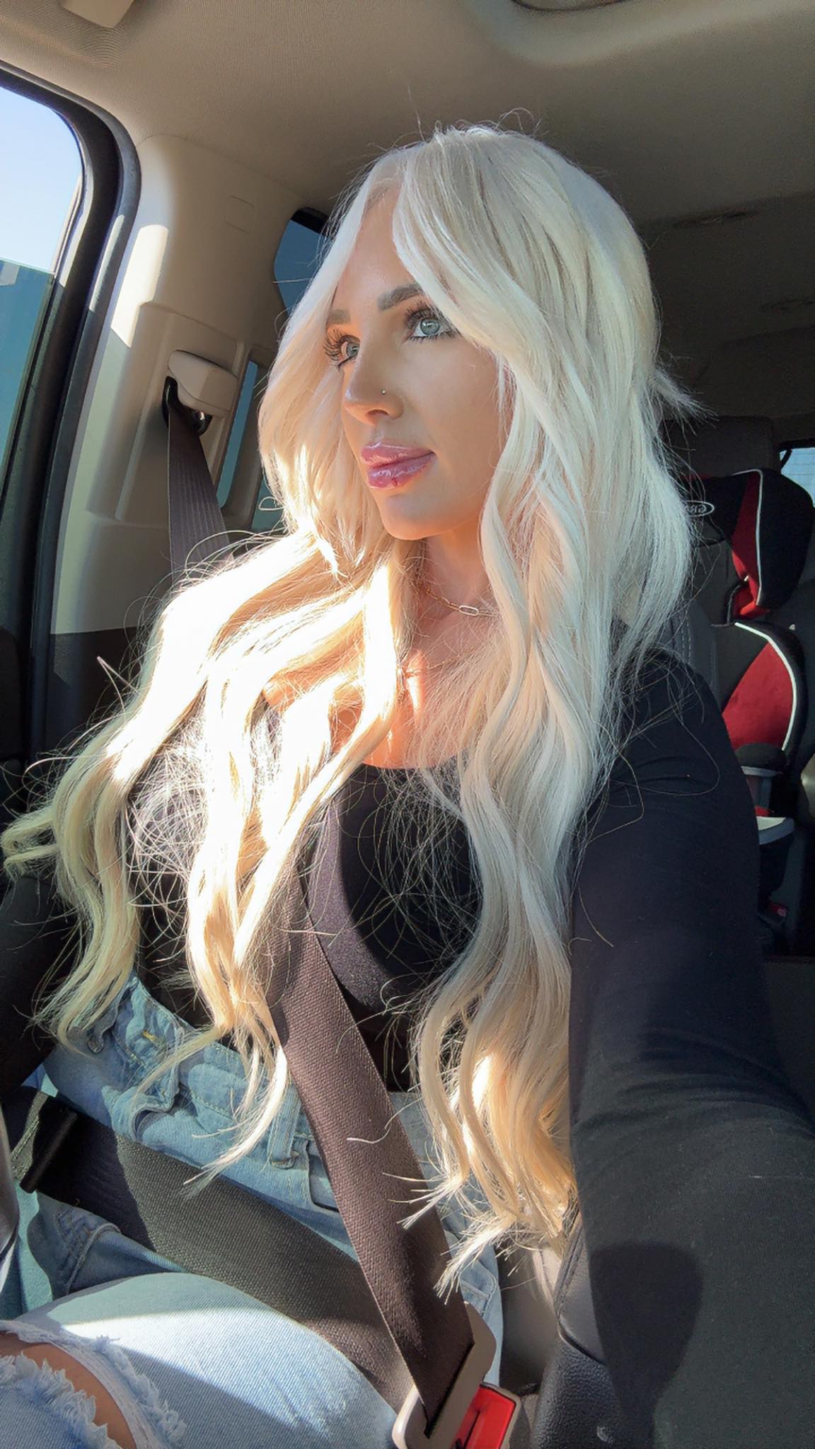 Missjoyy Missjoyy added a new photo.