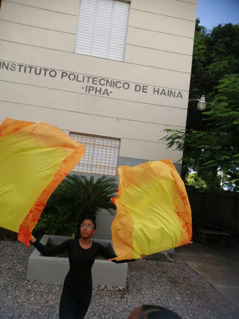 Hoy... - Instituto Politecnico de Haina (IPHA) Oficial