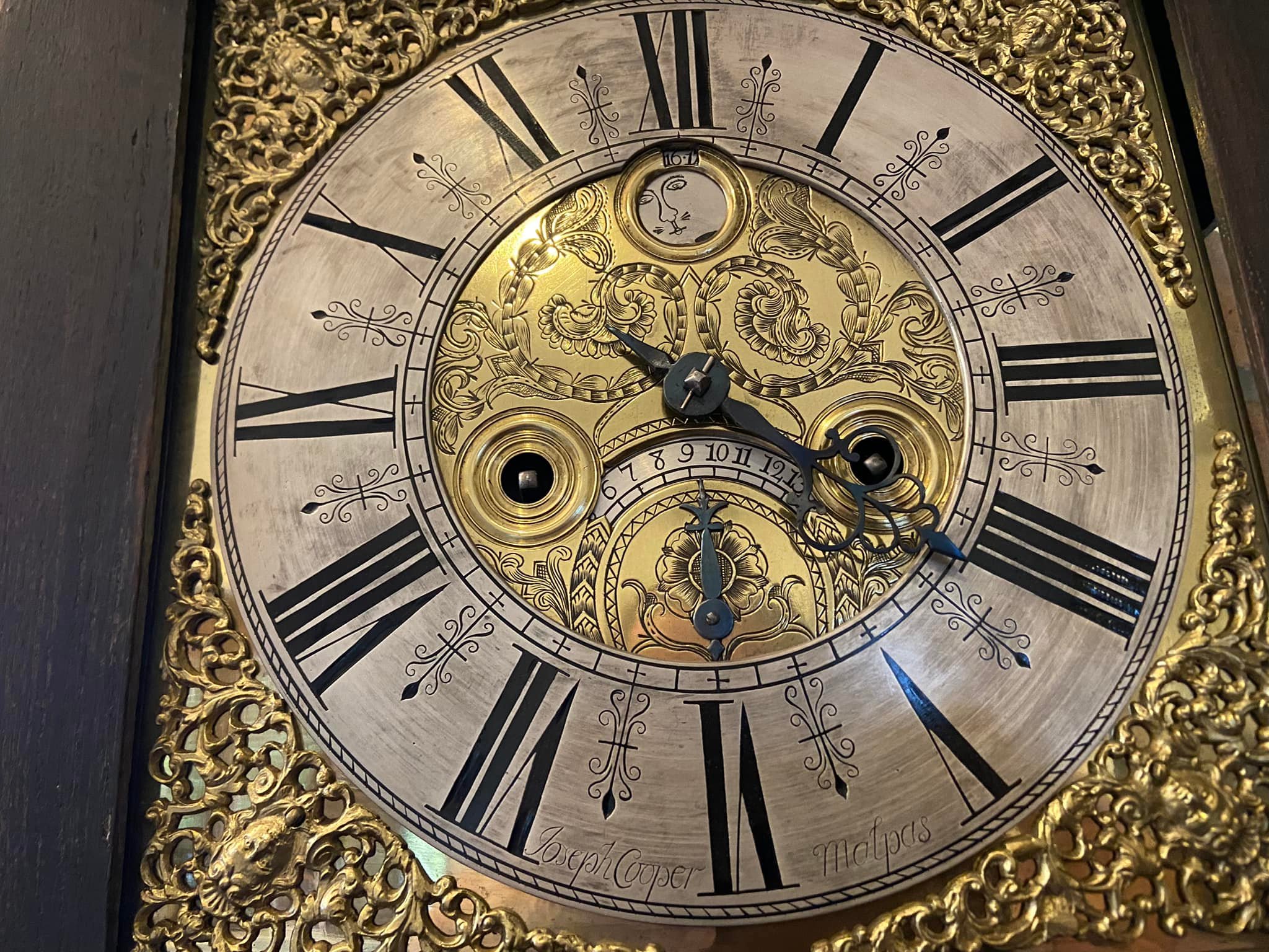 Vintage Peter Max clock from 1970s Malvern Hills pool auctioned