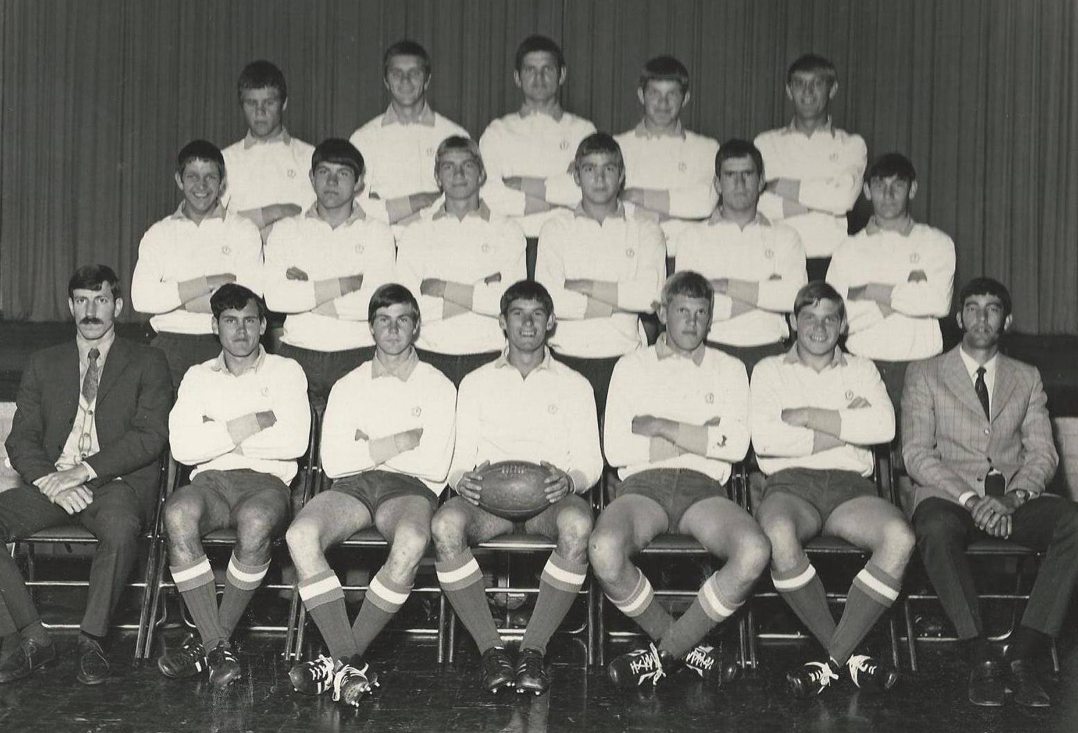 ho-rskool-voortrekkerhoogte-1973-matriekgroep-re-unie-eerste