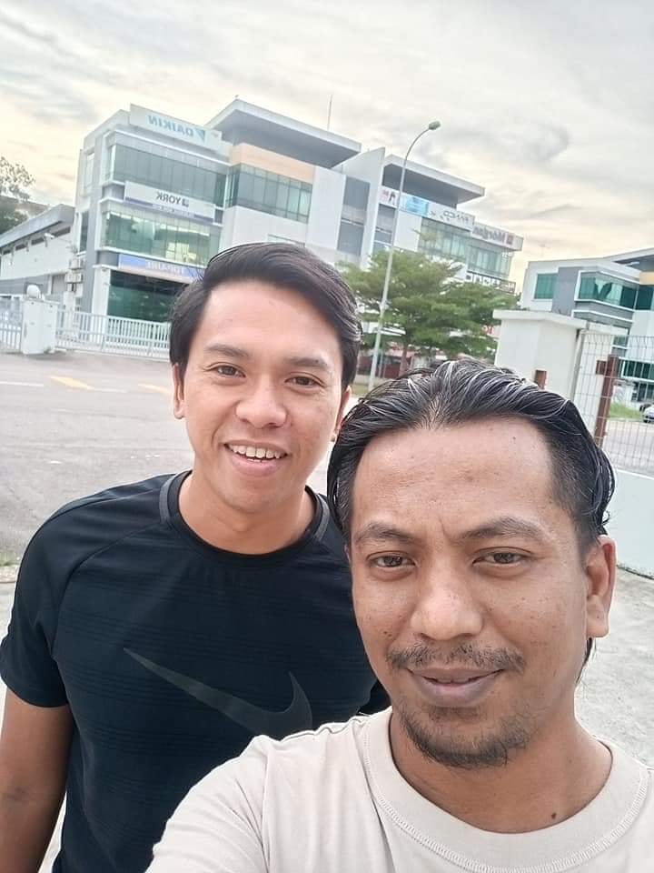 UltraSukan - Kalau sebut Nurul Azwan Roya atau Awe,...