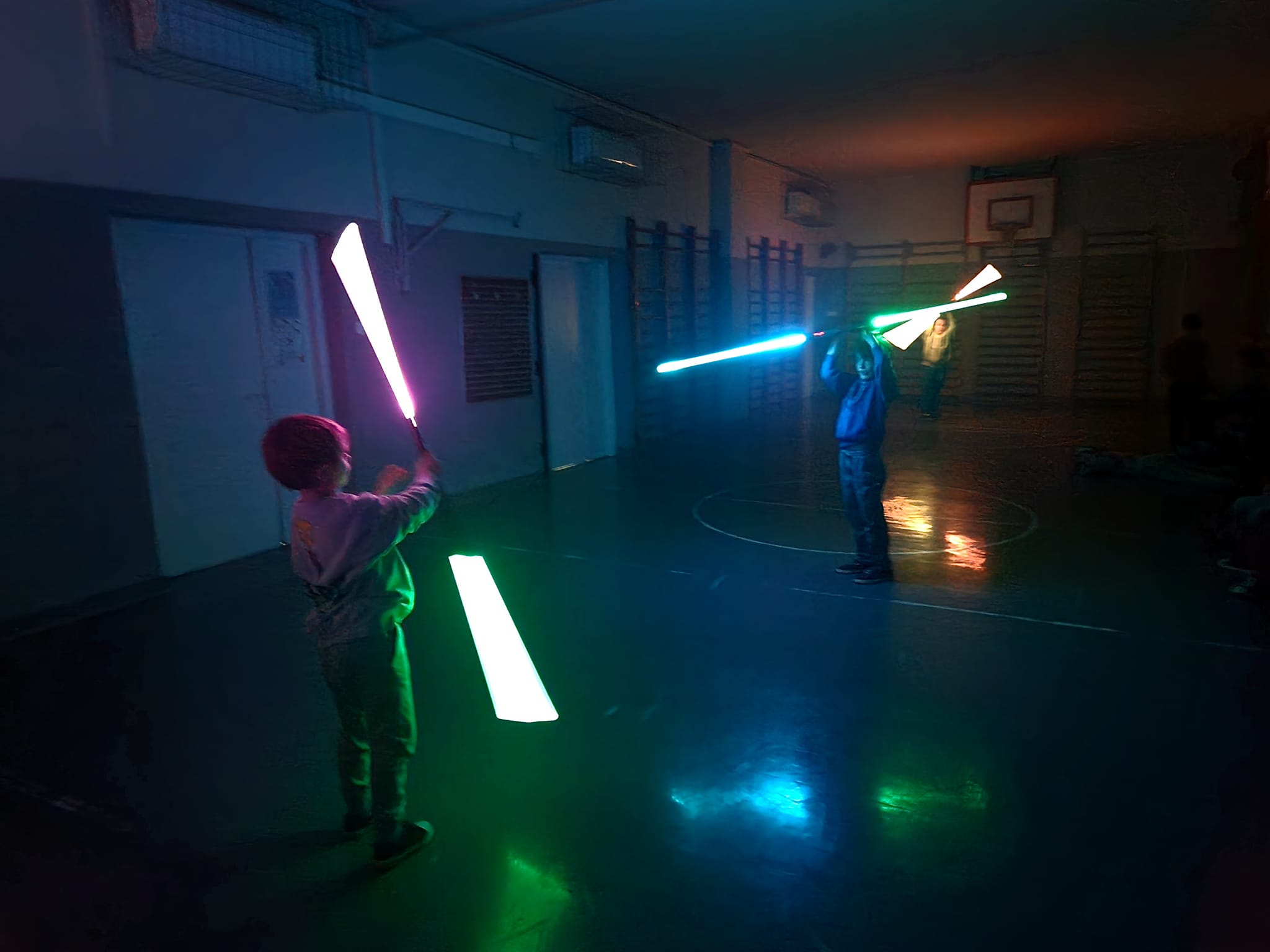 Force Knight Academy - walki na miecze świetlne dla dzieci i dorosłych