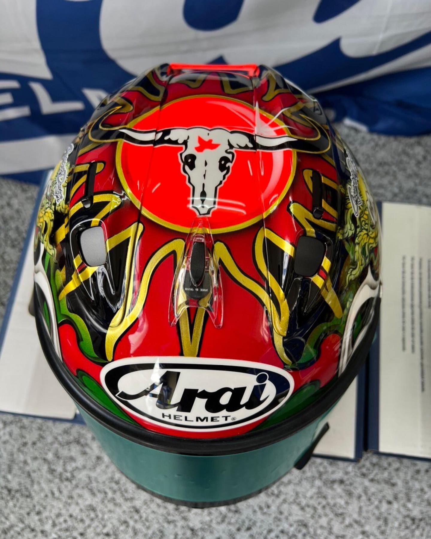 arai defiant sting red helmet Quantum-X - Steel - cLc shell and one Arai Defiant Pro Cruise helmet