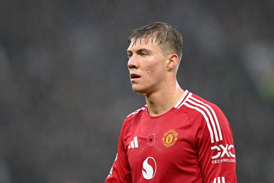 Manchester United ラスムス・ホイルンド #11 3rd Manchester United ラスムス・ホイルンド #11 3rd 2023-24 Manchester