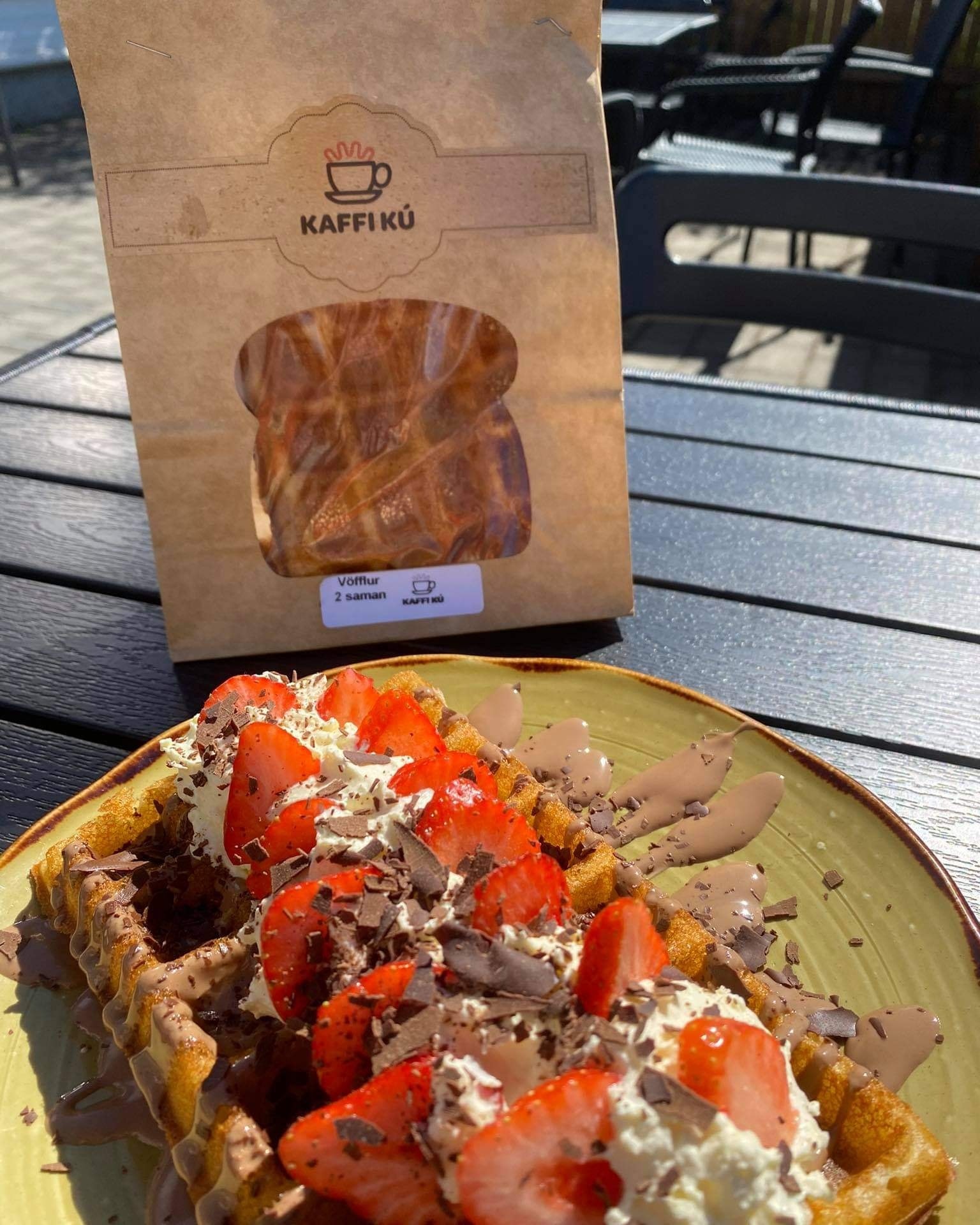 Kaffi kú | Akureyri