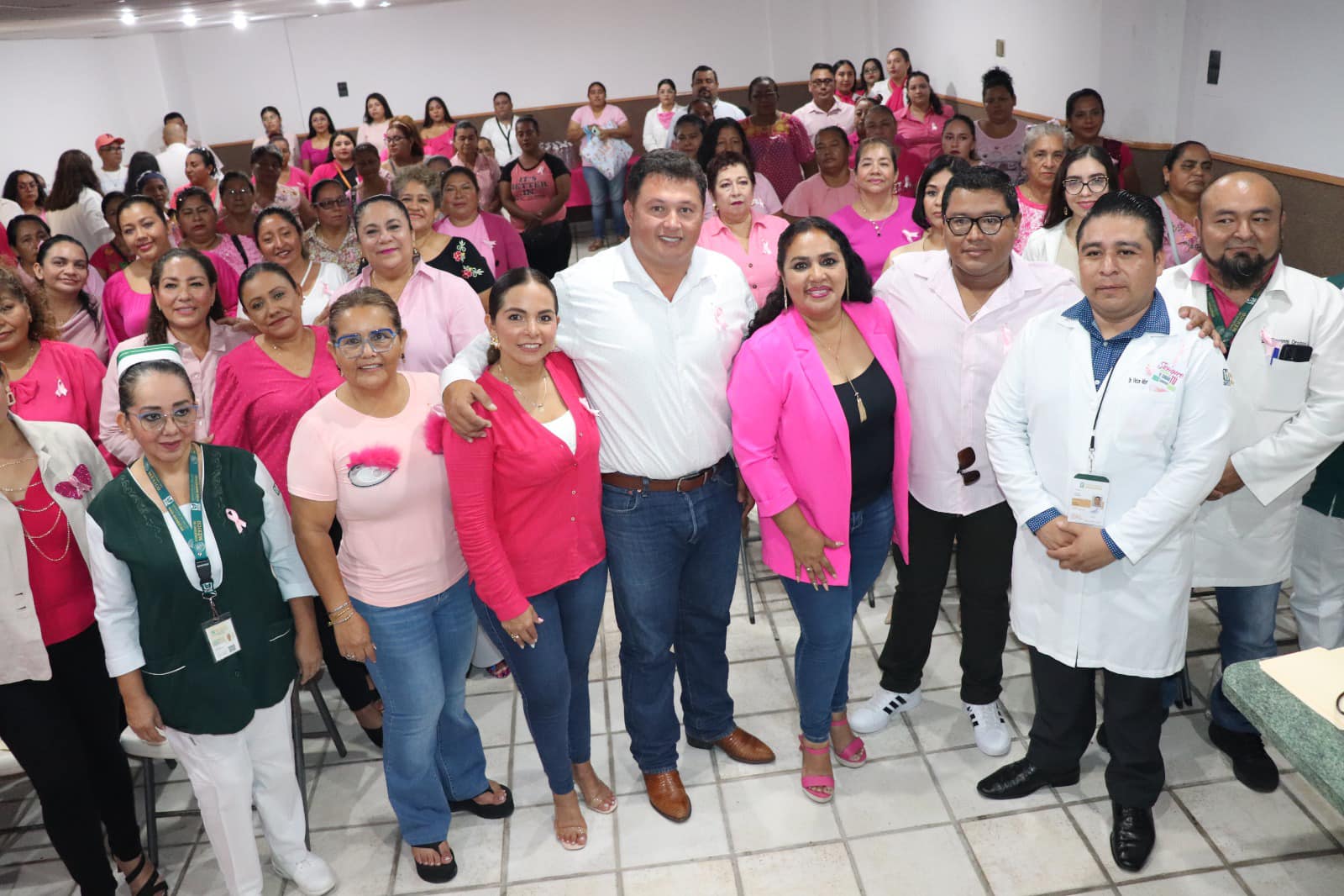 Foro Rosa en el marco del... - Alejandro Patrinos Fernandez | Facebook