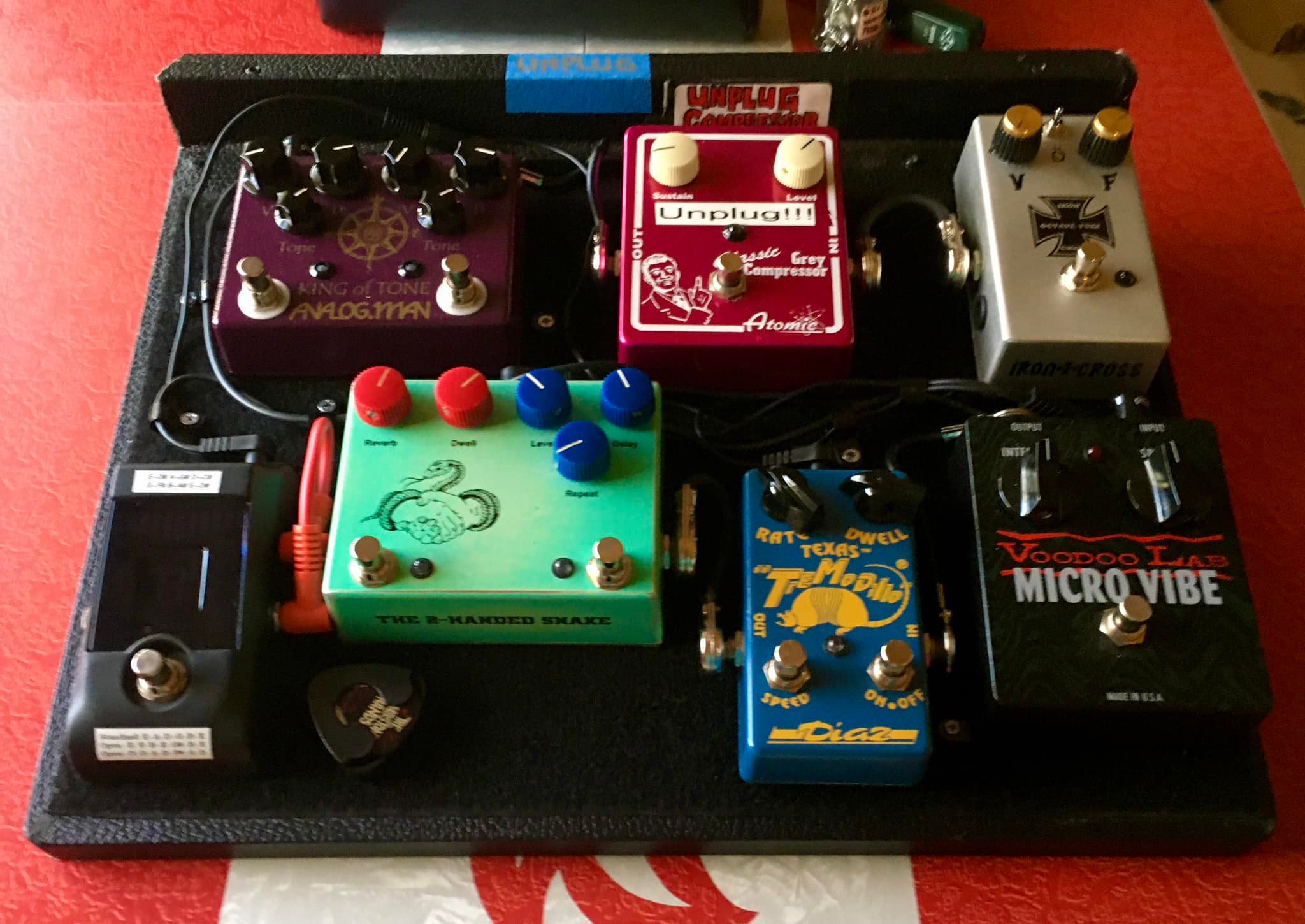 Troy Williver's new pedalboard for OG8's Las Vegas show