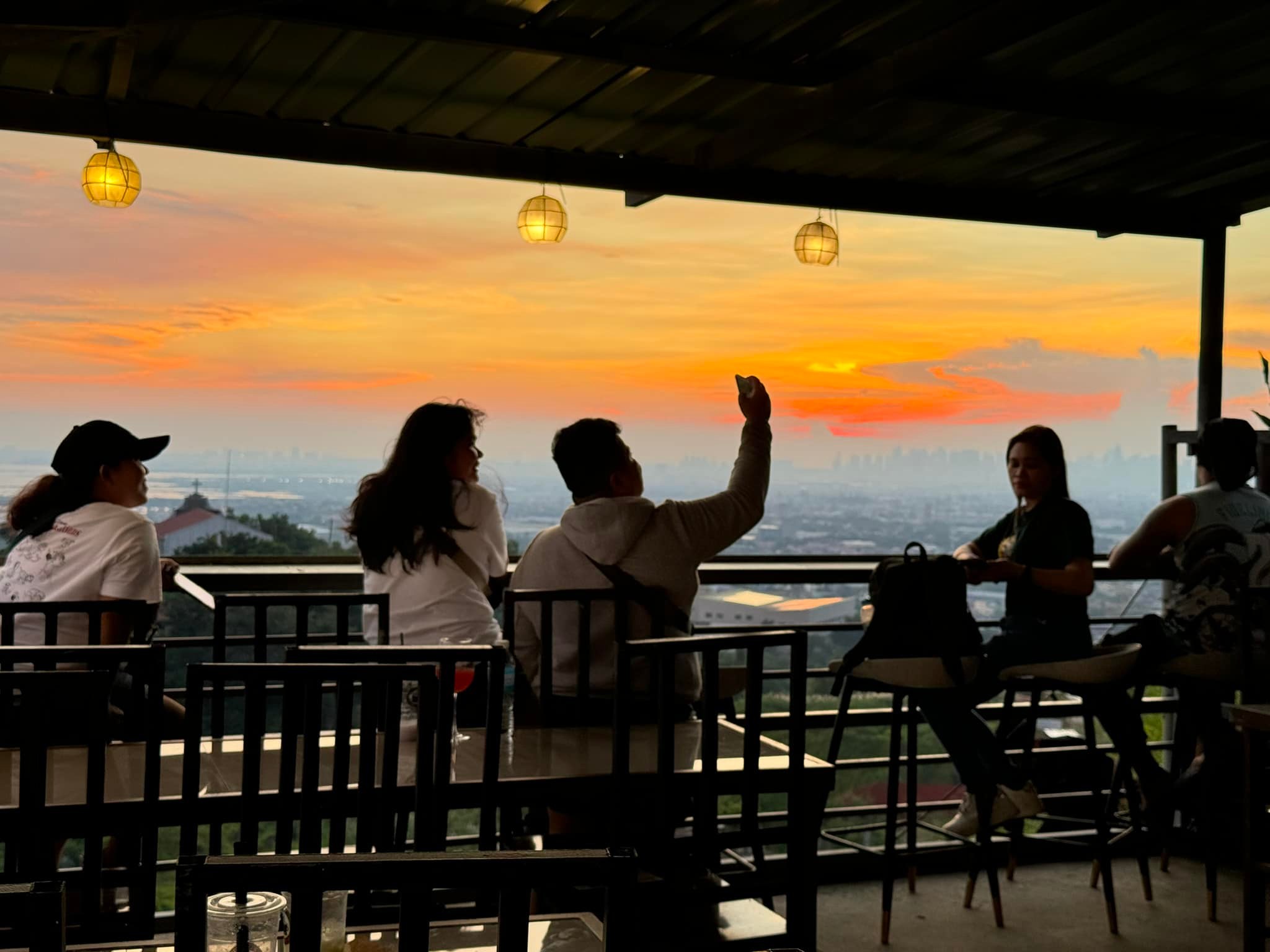 Tagpuan Lakeview Coffee - Angono | Angono
