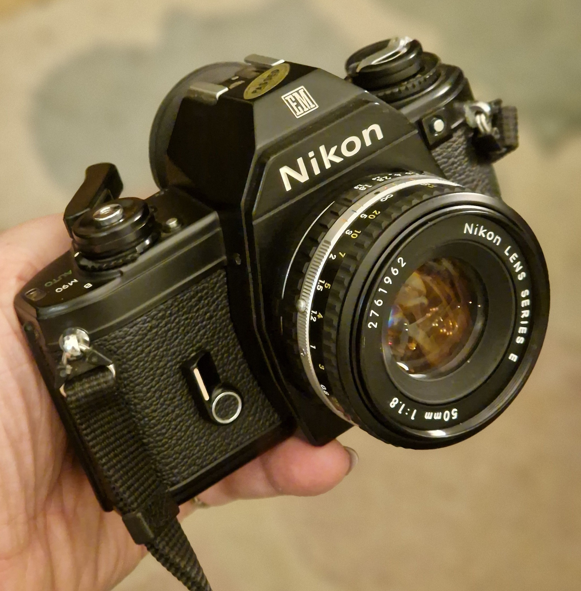 【動作確認済】 Nikon EM G12-0724-125-6v Nikon EM camera review and test