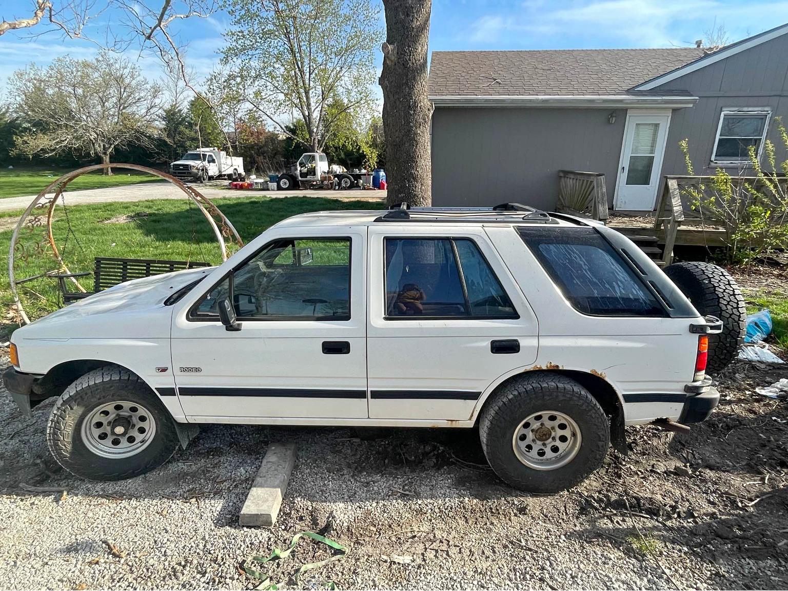 1992 Isuzu Rodeo · LS Sport Utility 4D - Cars & Trucks - Gardner ...