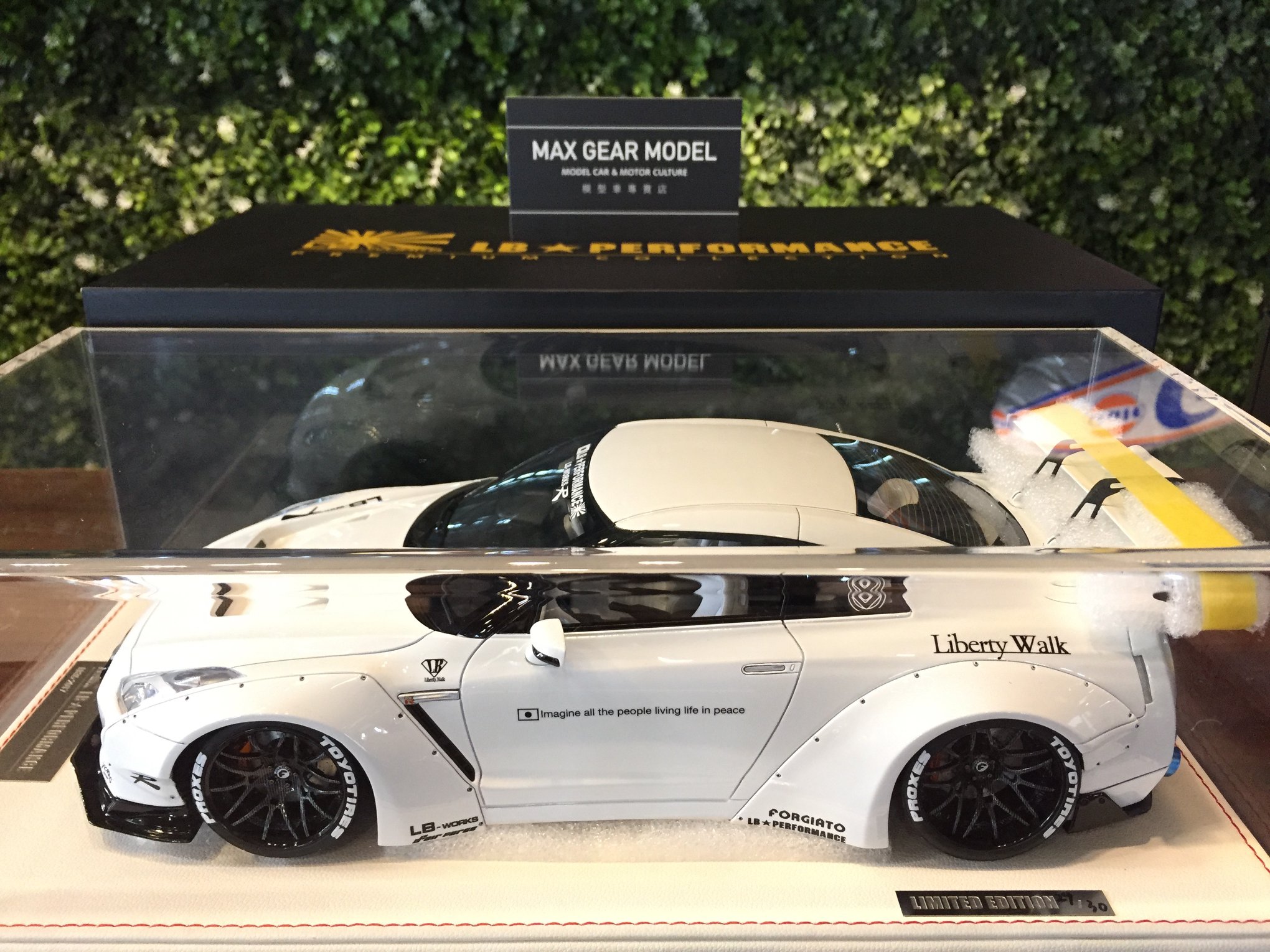 LB Performance 新到貨 New arrivals! 1/18 LB-WORKS GT-R R35 V1.5
