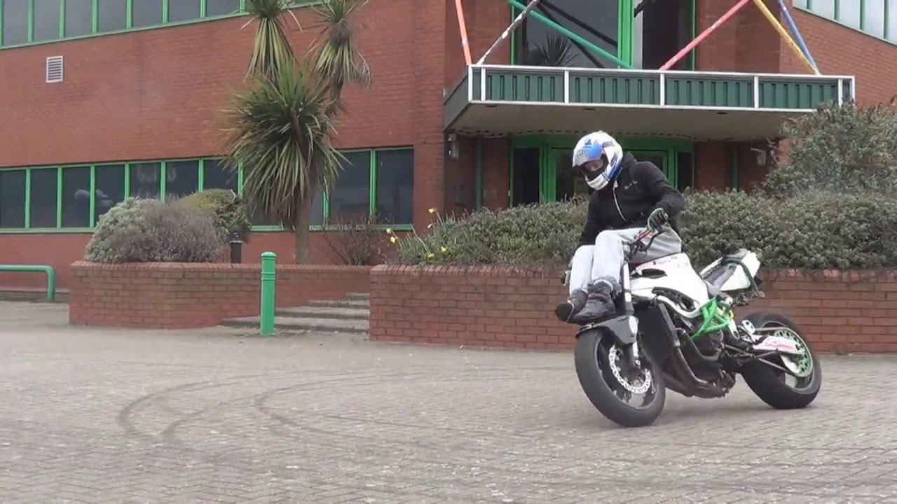 Riders - #সর্তকতামূলক_পোষ্ট #সাবধান, আপনার গাড়ীতে ড্রাইভিং সিটের নিচে ...