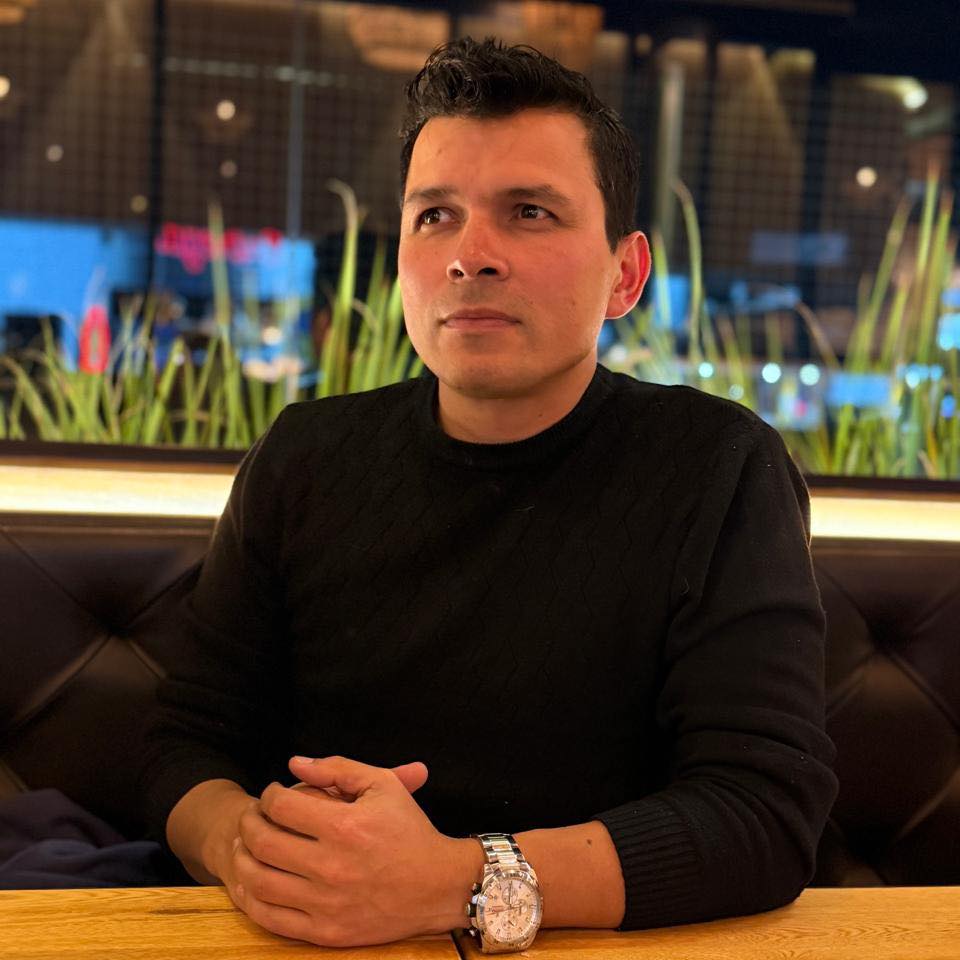 Alex Bayona Castillo