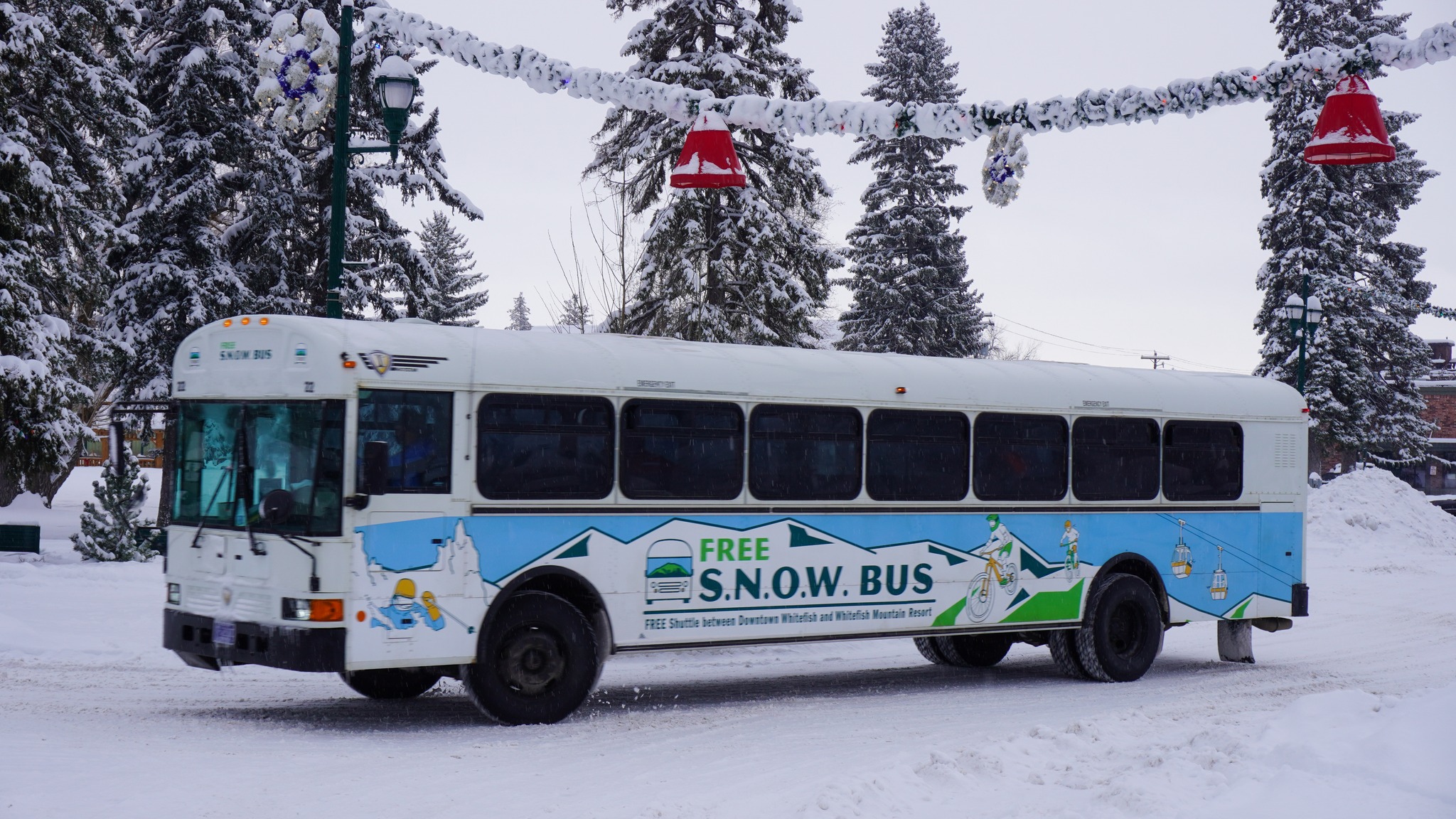 Big SNOW Bus