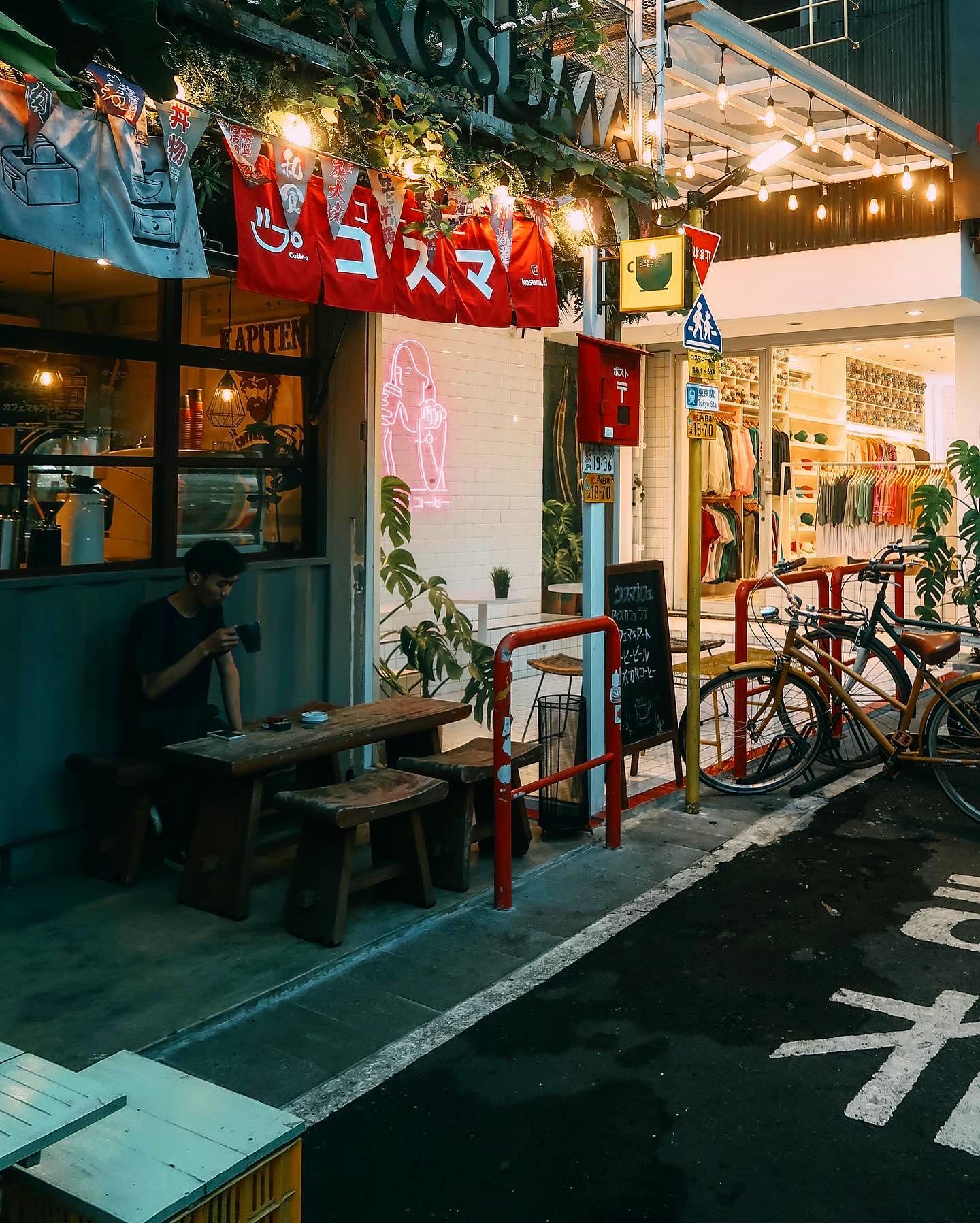 Kopi Blarr Condet Jakarta