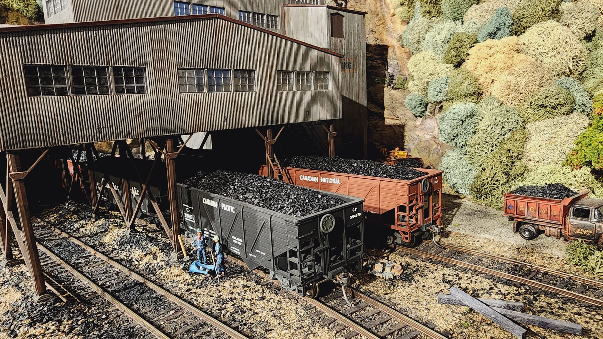 Brant Haldimand Norfolk Model Railroad Layout Tour | Caledonia ON