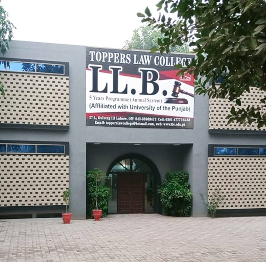 🏆 Congratulations to the Winners! 🏆... - Toppers Law College | Facebook
