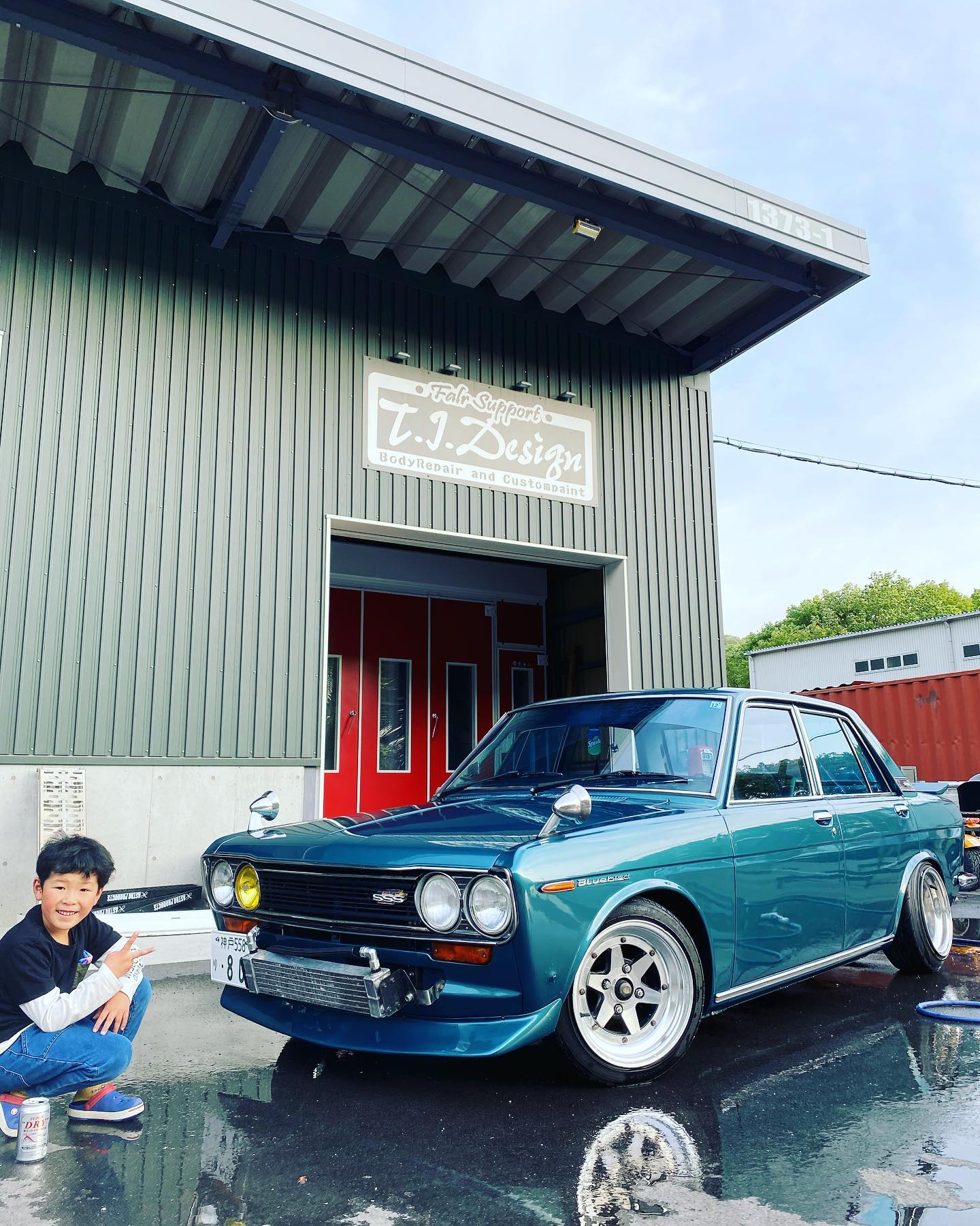 510ブルーバード セミレストア&全塗装！！ 爽やかな色に変身しました