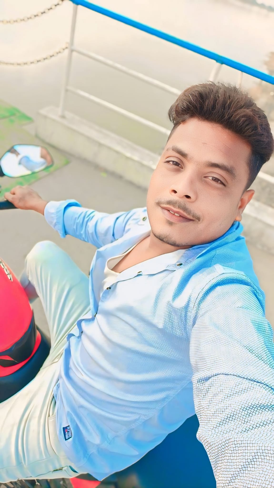 Raj Khan
