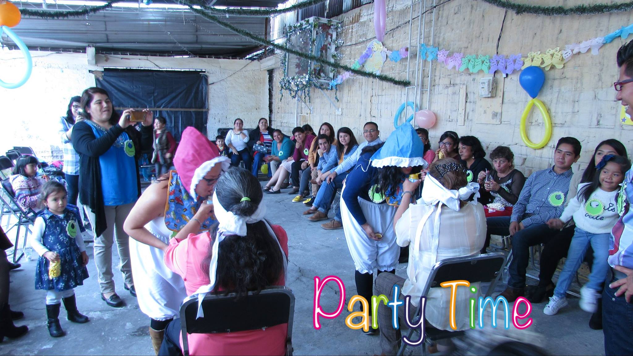 Party Time. | Gustavo A. Madero