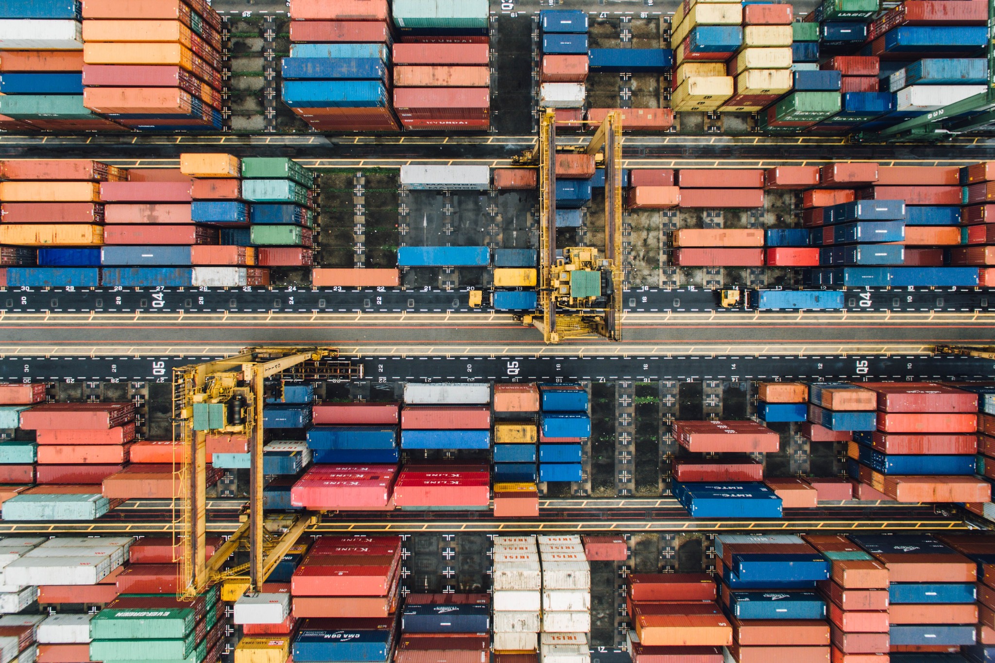 Ship Jobs - 1. Nearly 70 tons of cargo per year are transported through ...