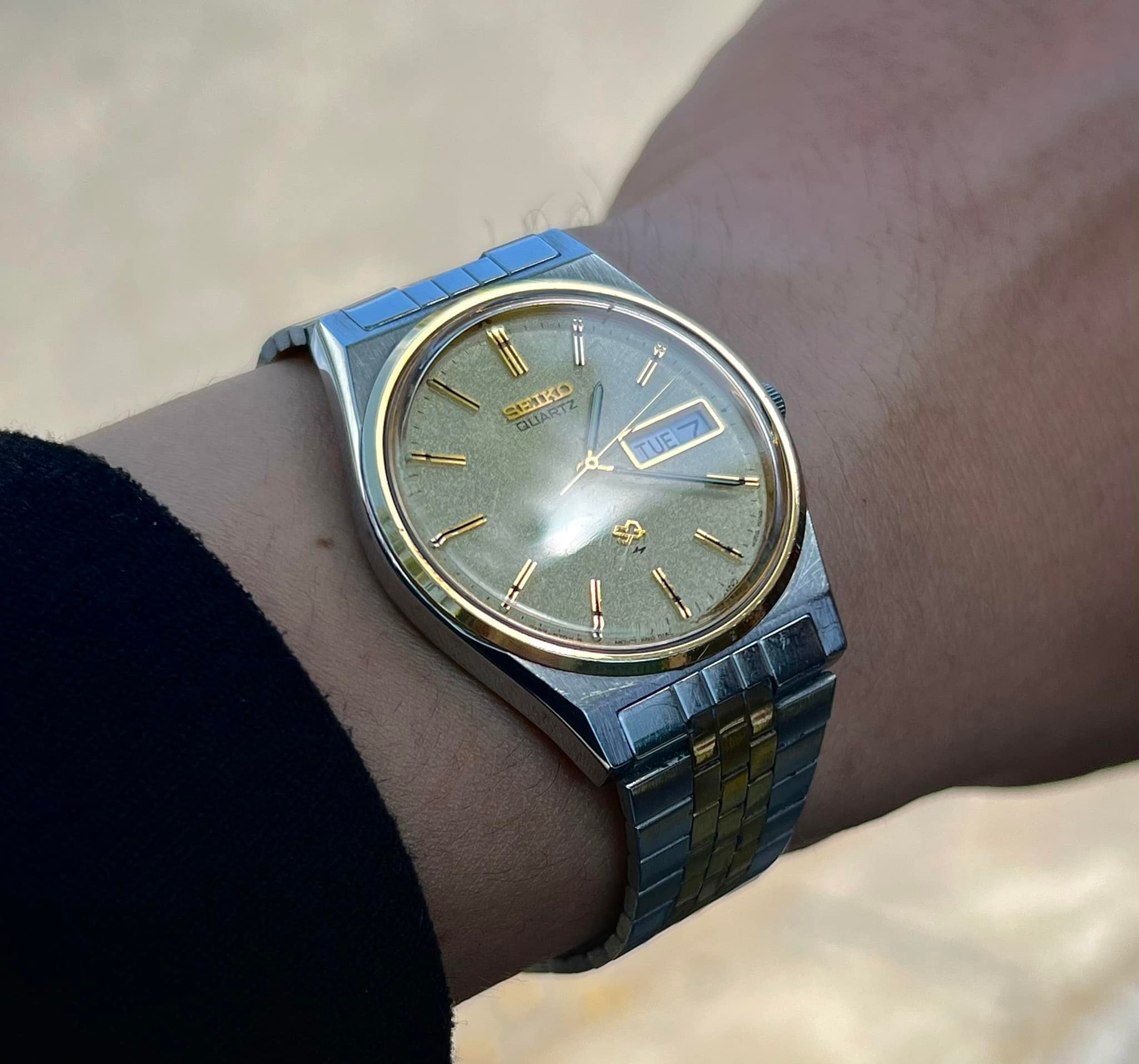 Seiko SQ Day Date 7123-8430 Vintage 1980s