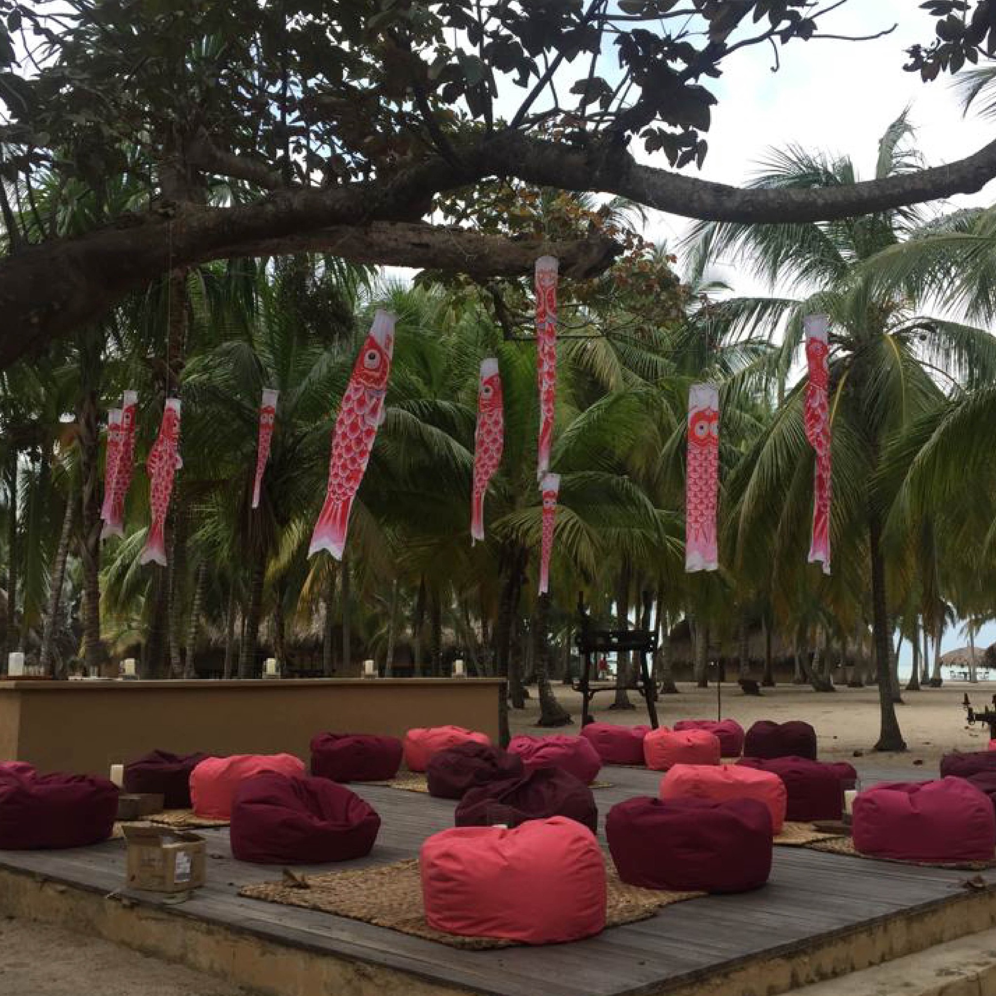 El Matuy - El chill-out se viste de rojo, y que bien le...