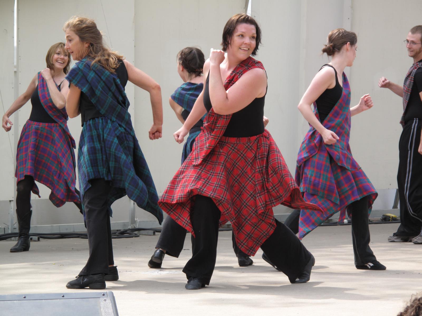 Big Rig Dance Collective added... - Big Rig Dance Collective
