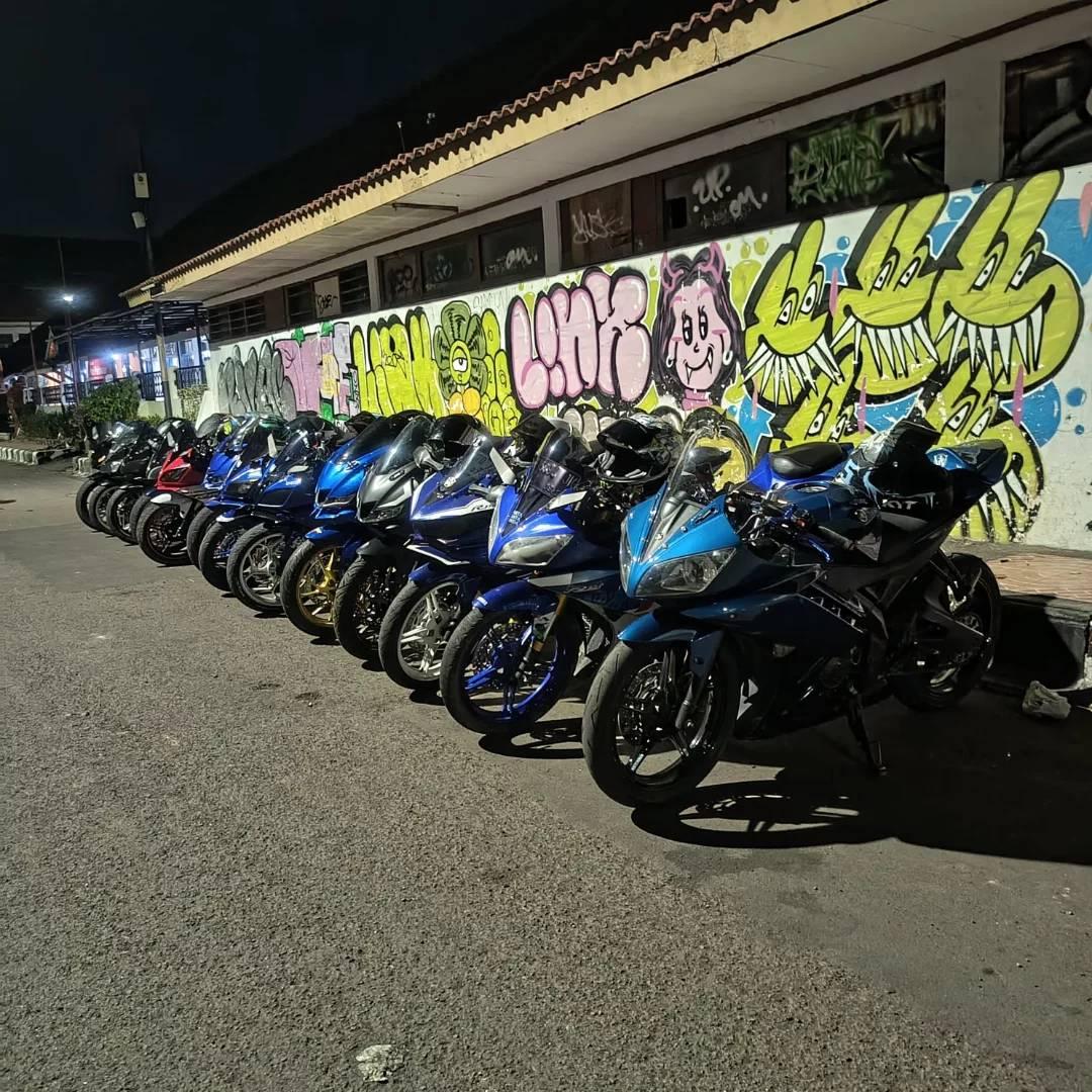 JUAL BELI accesories/variasi R15 V2/V3/V4 Cirebon | d mahar ajh bekas ...