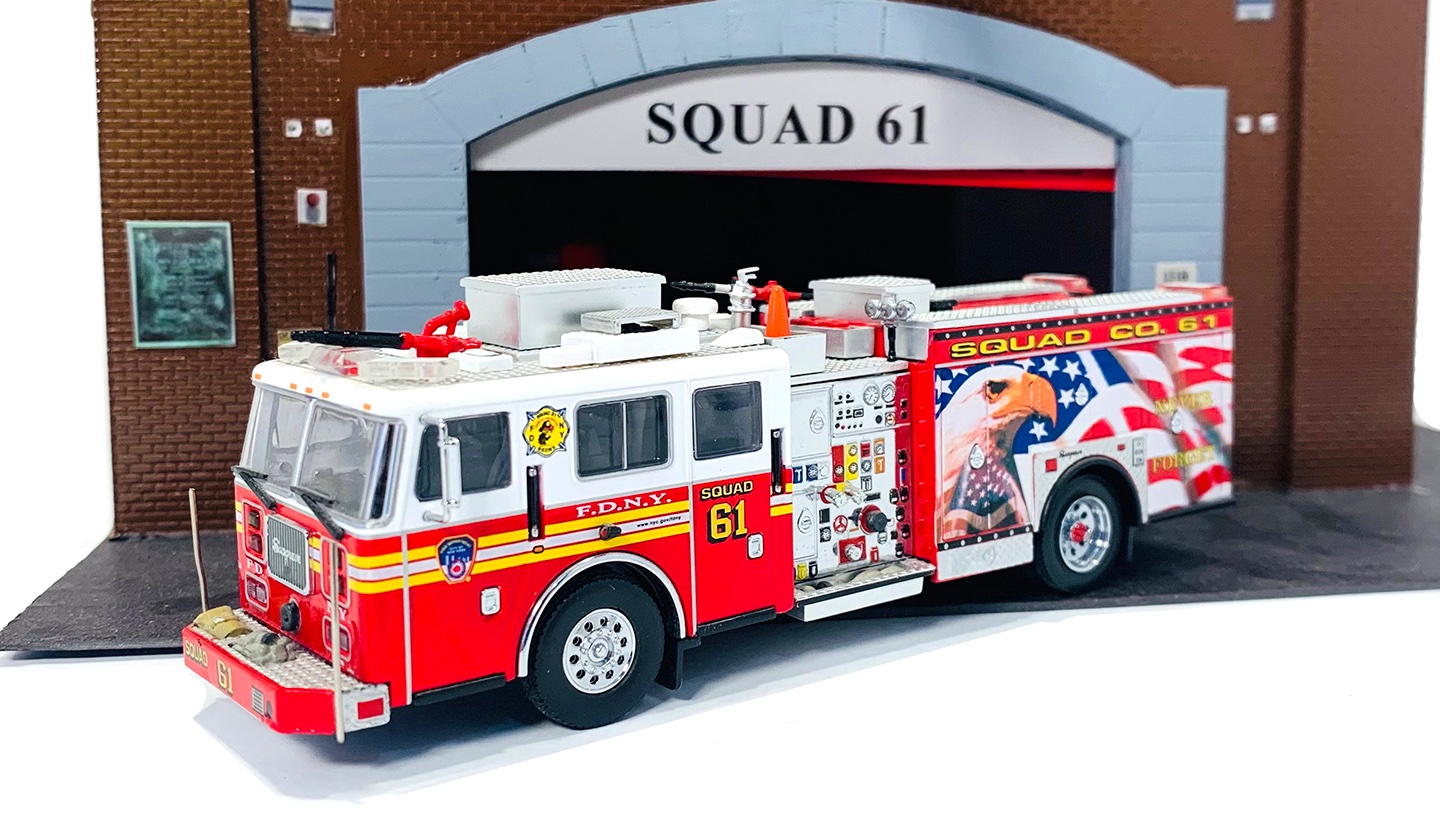 FDNY Squad 61 消防 ミニカー 1/32 FDNY Squad 61 消防 ミニカー 1/32 Fire Replicas FDNY Squad 61 Scale