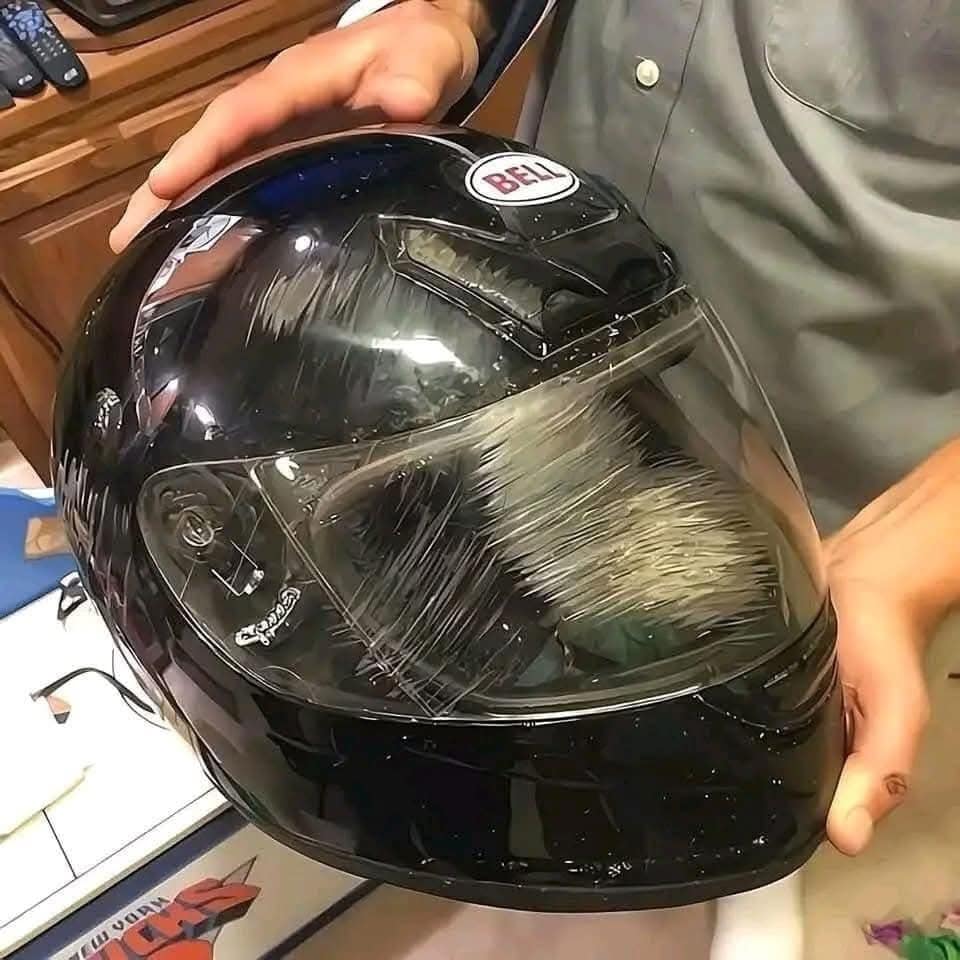 effects of impact without a motorcycle helmet ILM Carbon Fiber Helmets Lightweight Full Face Dual Visor with Rear Wing Pinlock Compatible Motorbike Street Bike DOT ECE Men Women Model 861C (Snake-Effect CarbonFiber, S) : Automotive Injury patterns and outcomes in