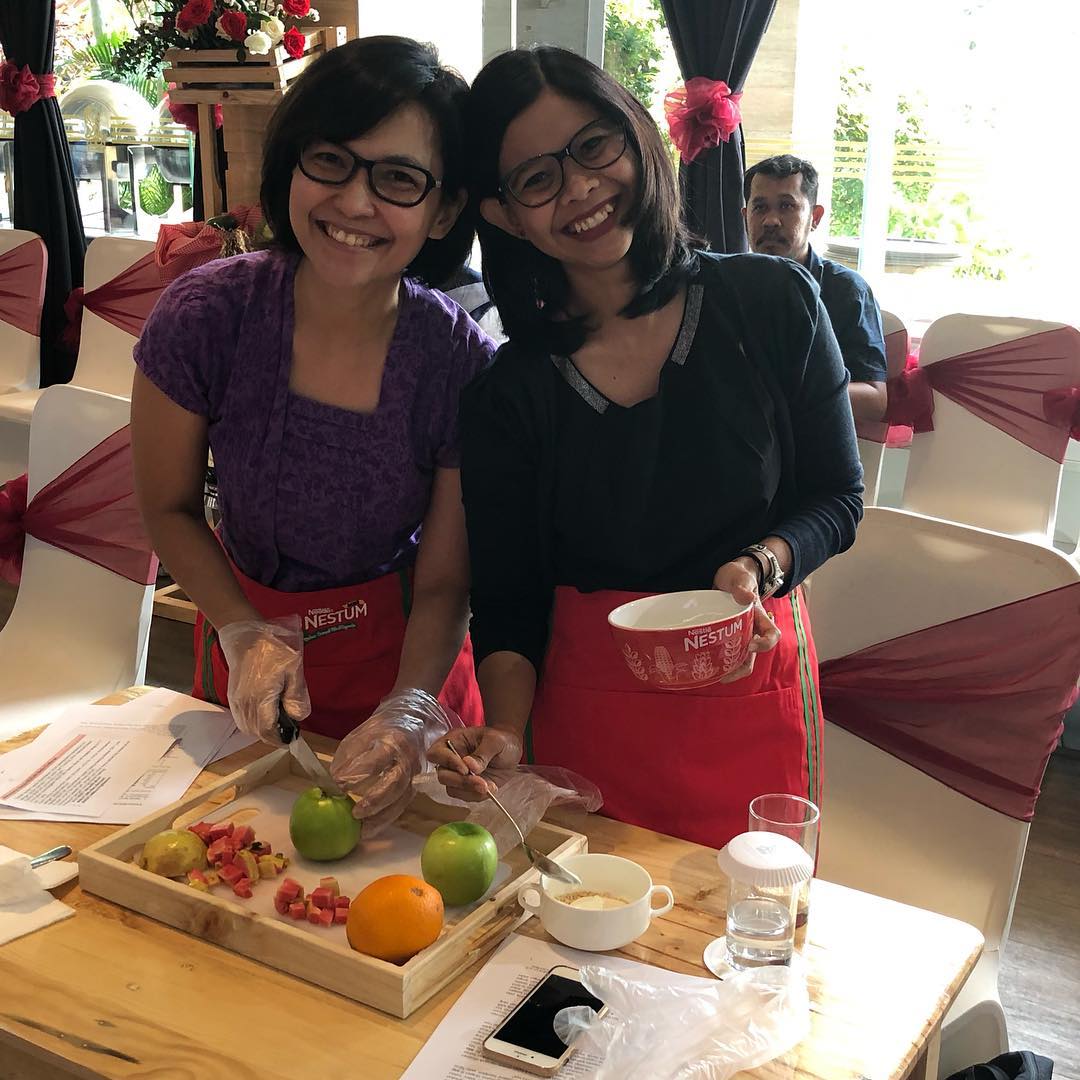 Sheika Rauf - Having fun with my good friend nutritionist... | Facebook