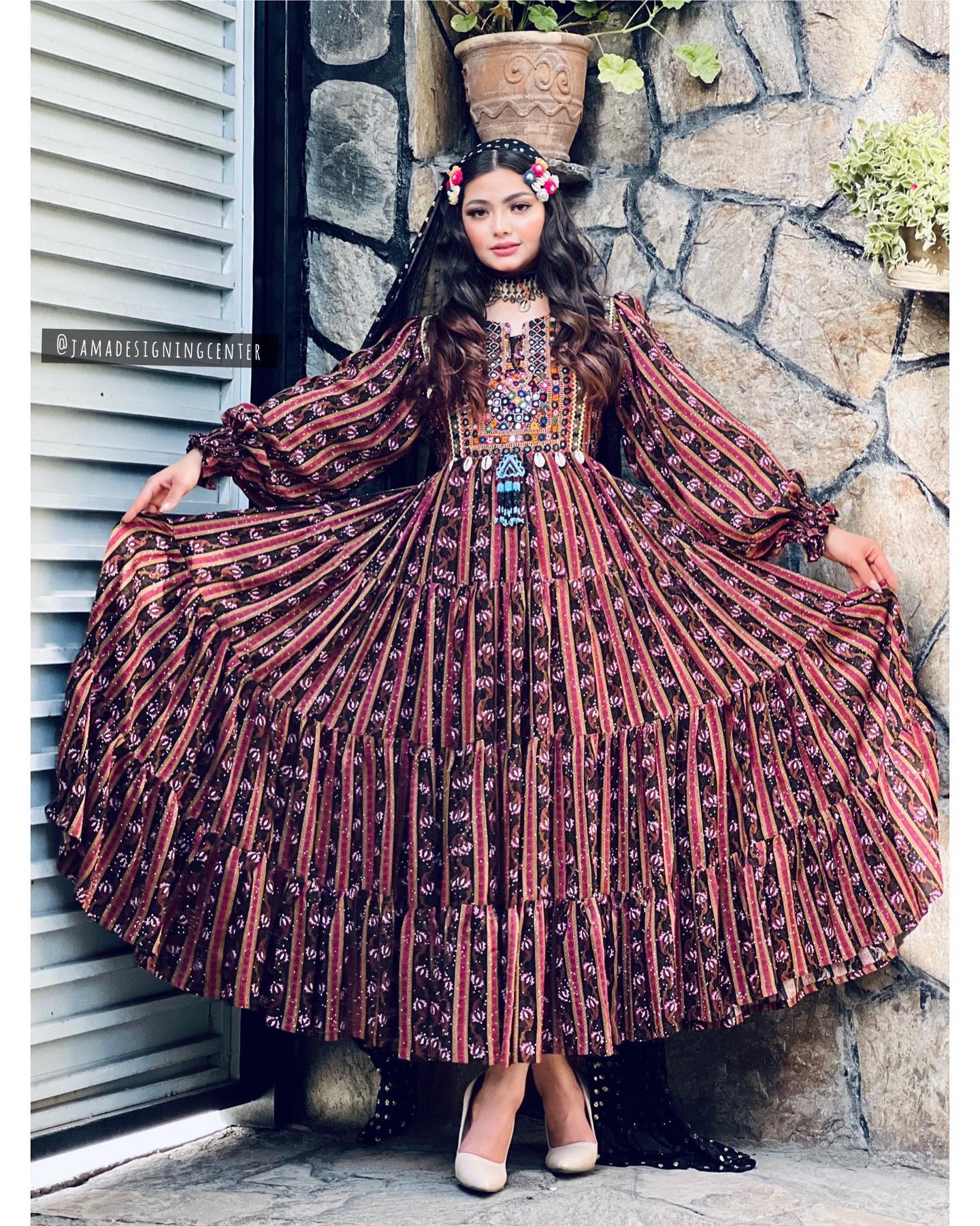 cute dresses for eid Order Afghan now at Jama Designing Center Cosplay.fm Women's Great War Color:Sandshell Colorblock Hijab dress Color:White-Nude