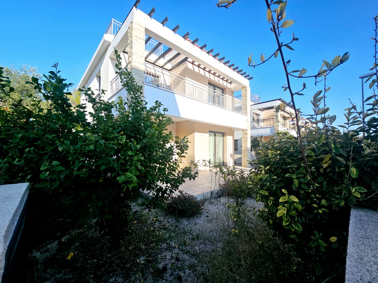 Zyprus Real Estate - Paphos R&R | Paphos