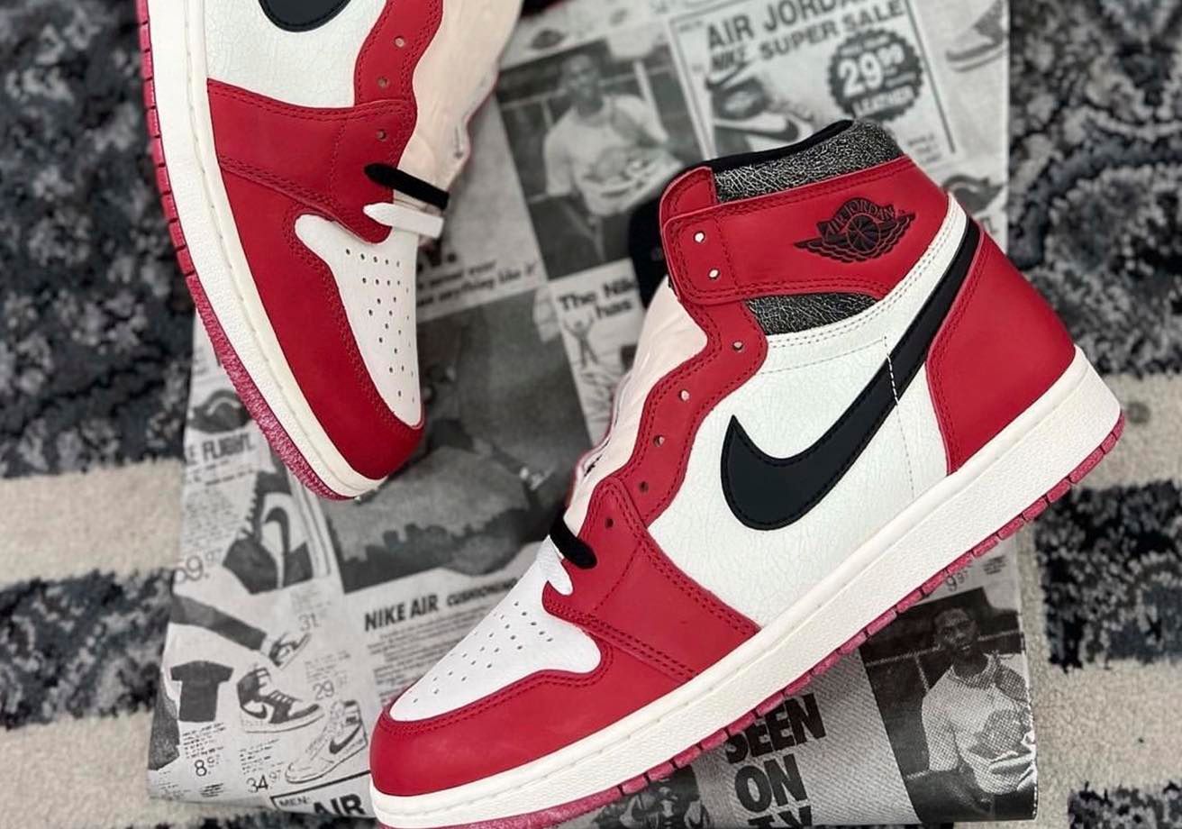 Limited Pairs* Air Jordan 1 High OG “Lost and Found”, also known 