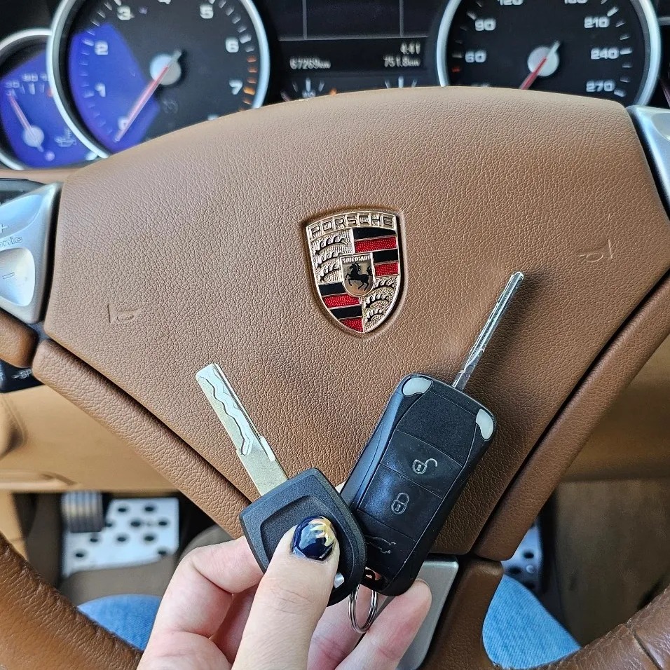 Trident - Did you know we can do keys for a Porsche!?! Got this ...