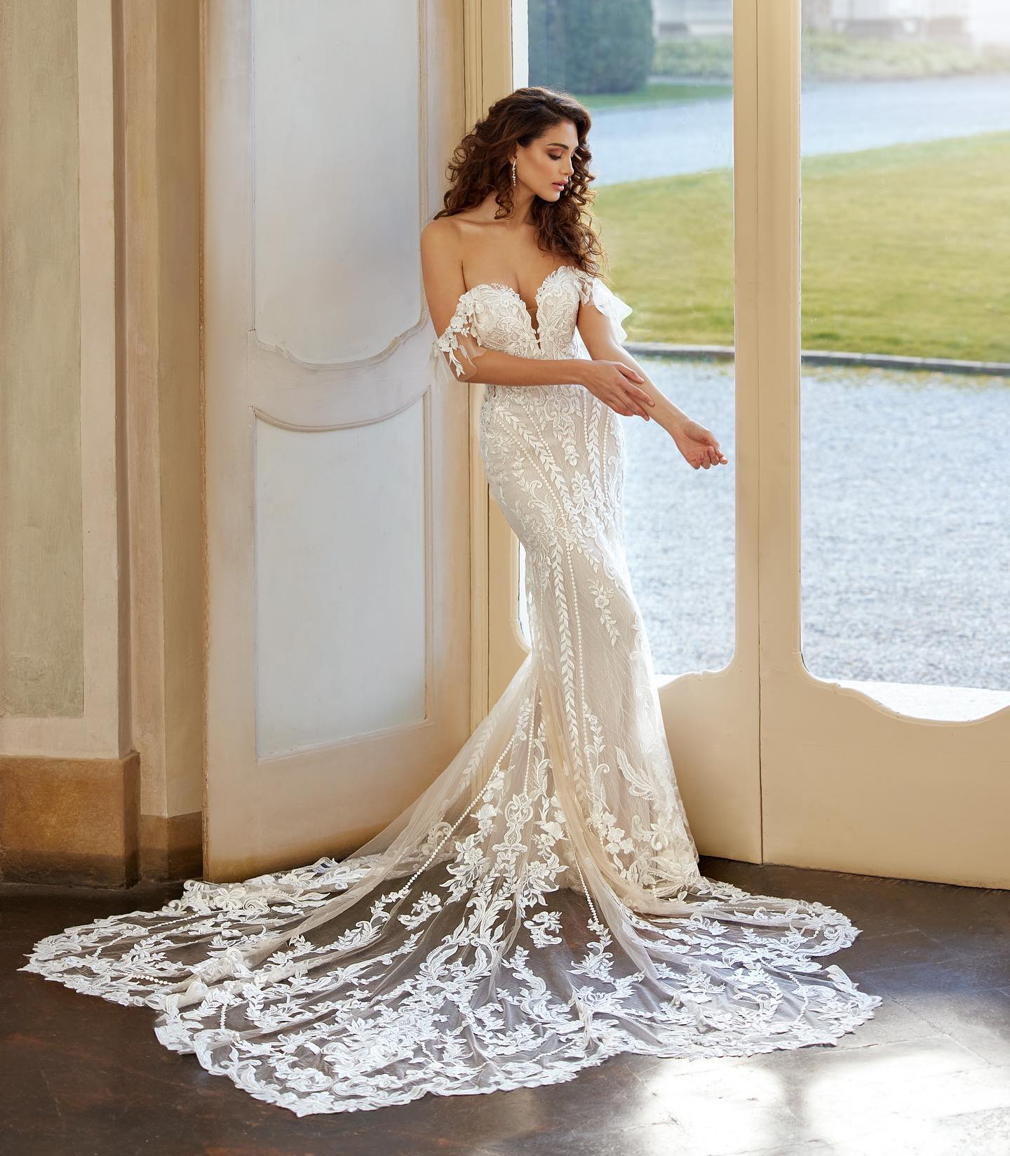 White Boutik - Une robe sublime Aujourd’hui on vous... | Facebook