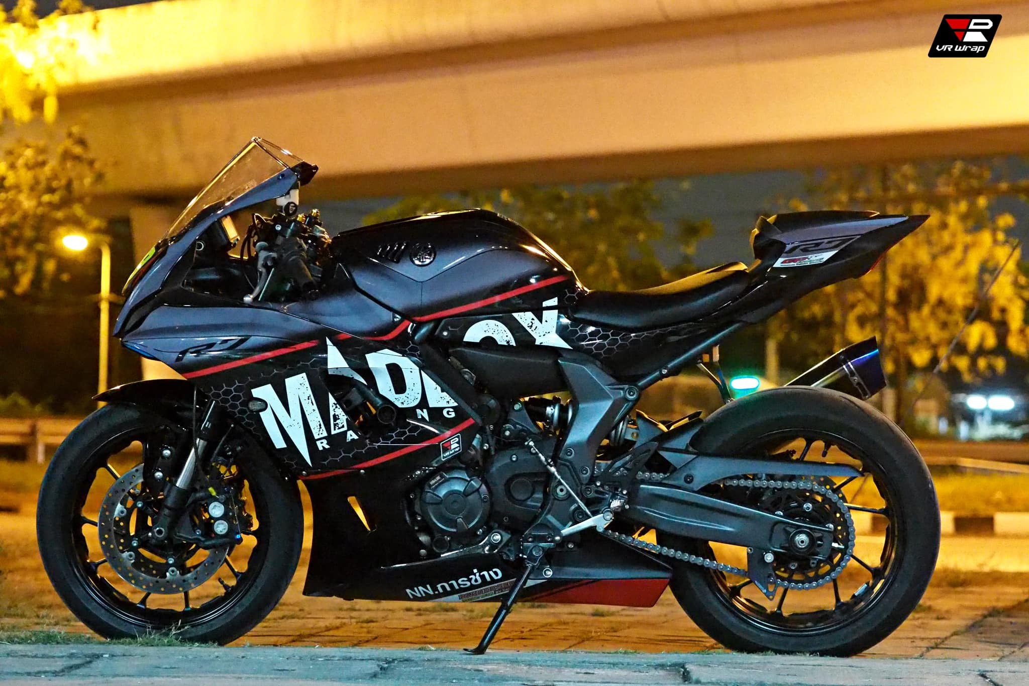 VR Wrap - Yamaha R7 ติดตั้งสติกเกอร์ kit ลาย MADDOX... | Facebook