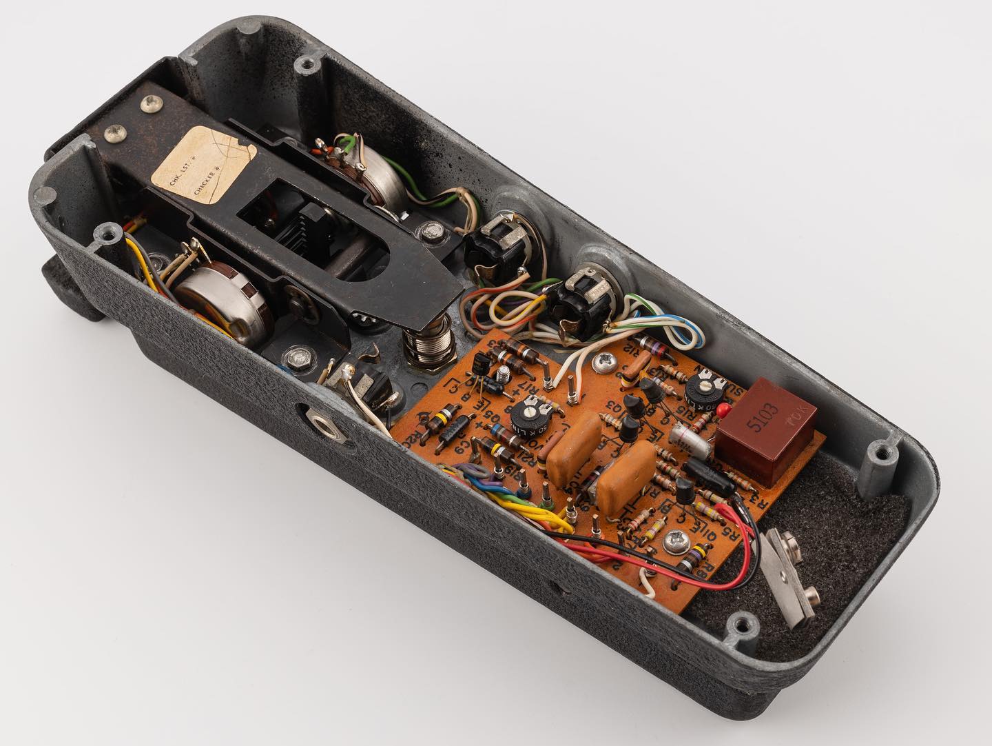 What is the value of a vintage Thomas Cry-Baby Wah pedal with a