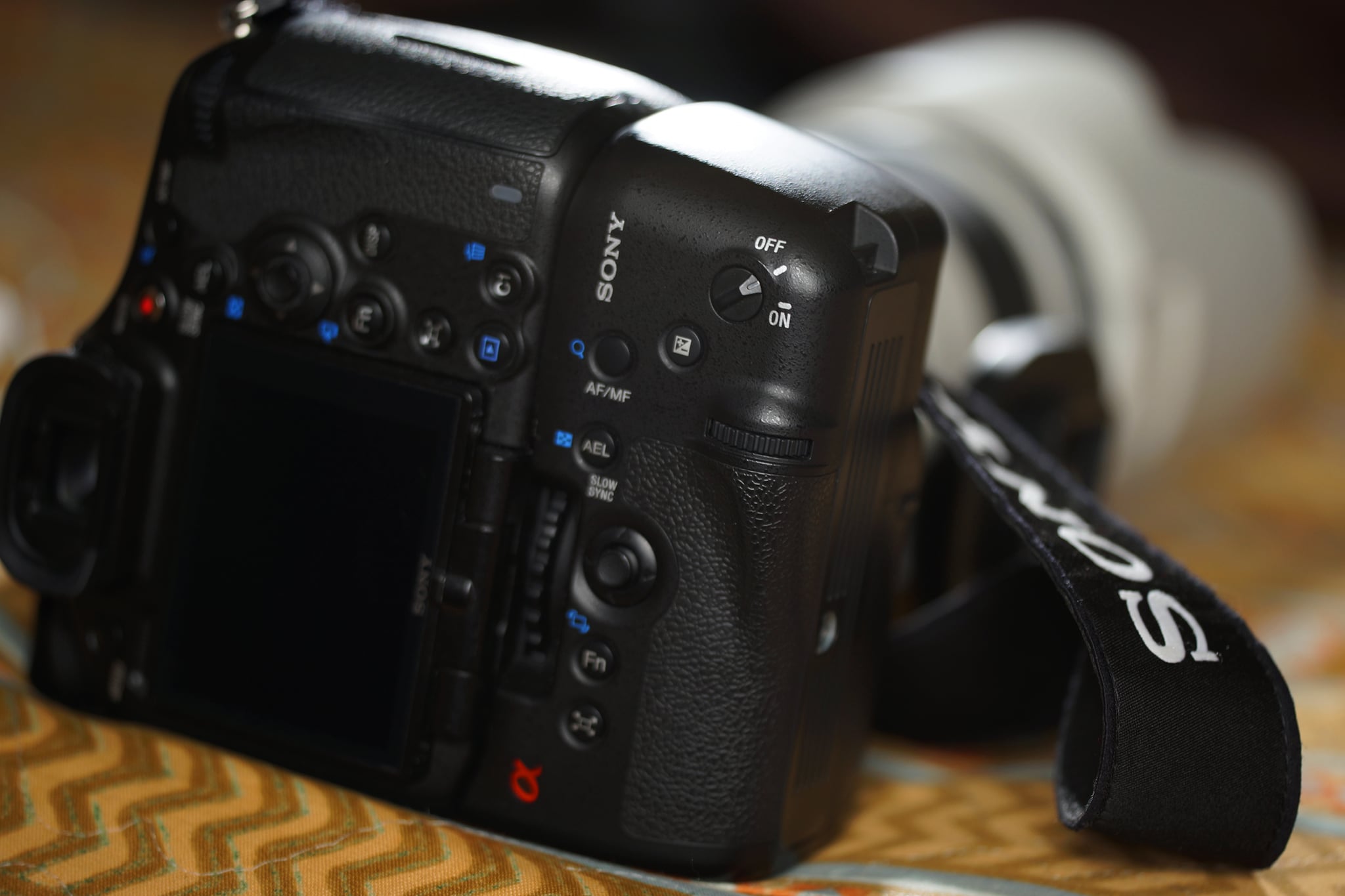 Sony a99 II with 70-400mm f4-5.6 !