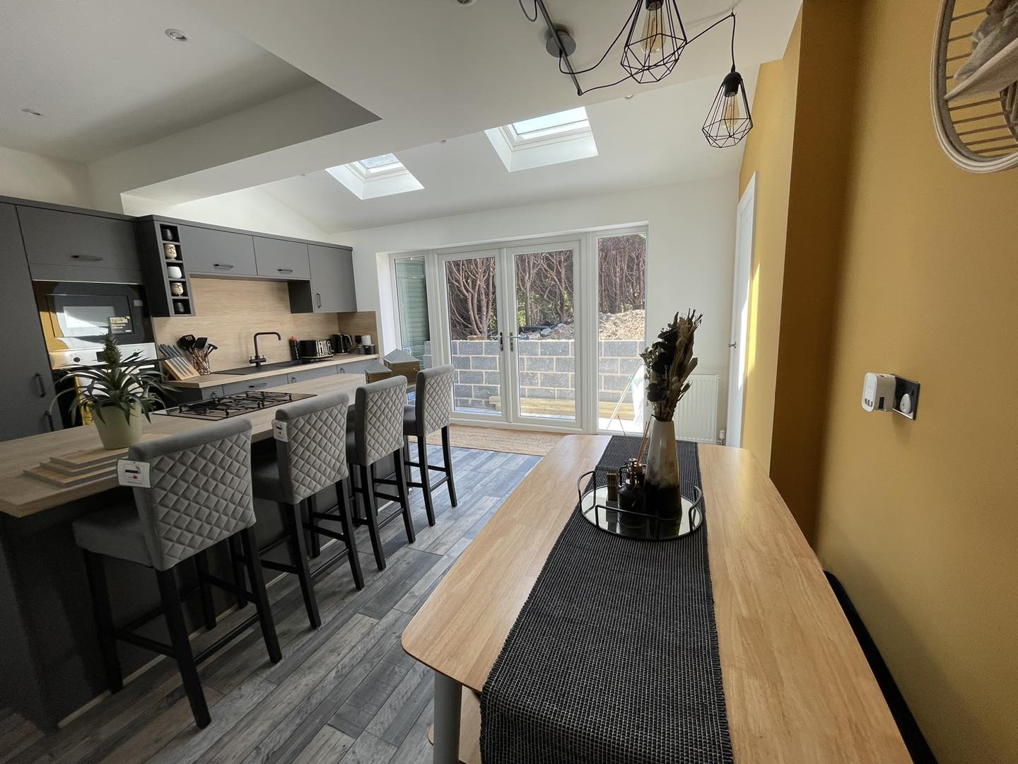 ️KITCHEN INSTALLATION ️... - Spectrum Building & Joinery